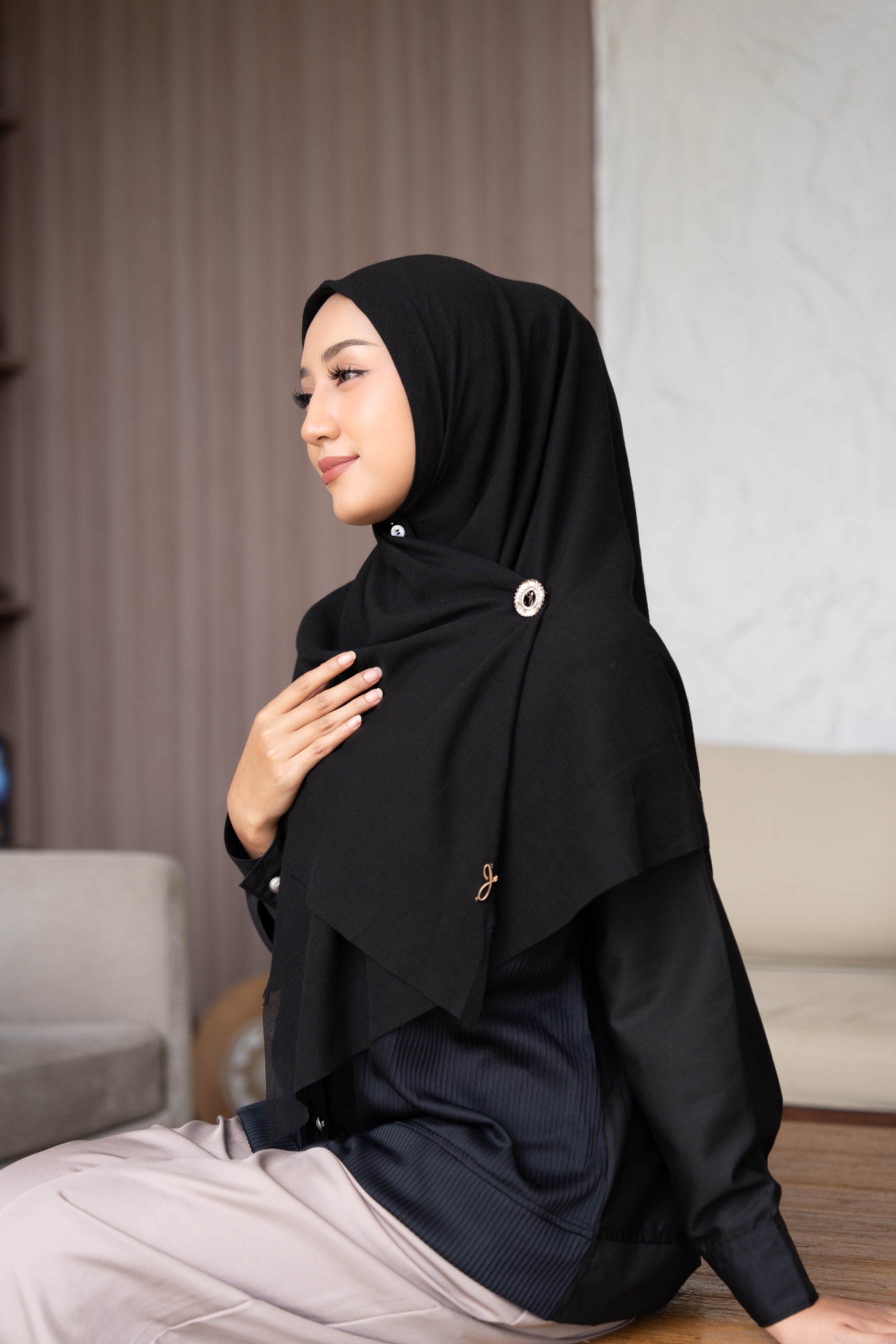 Bergo voal syar'i black 