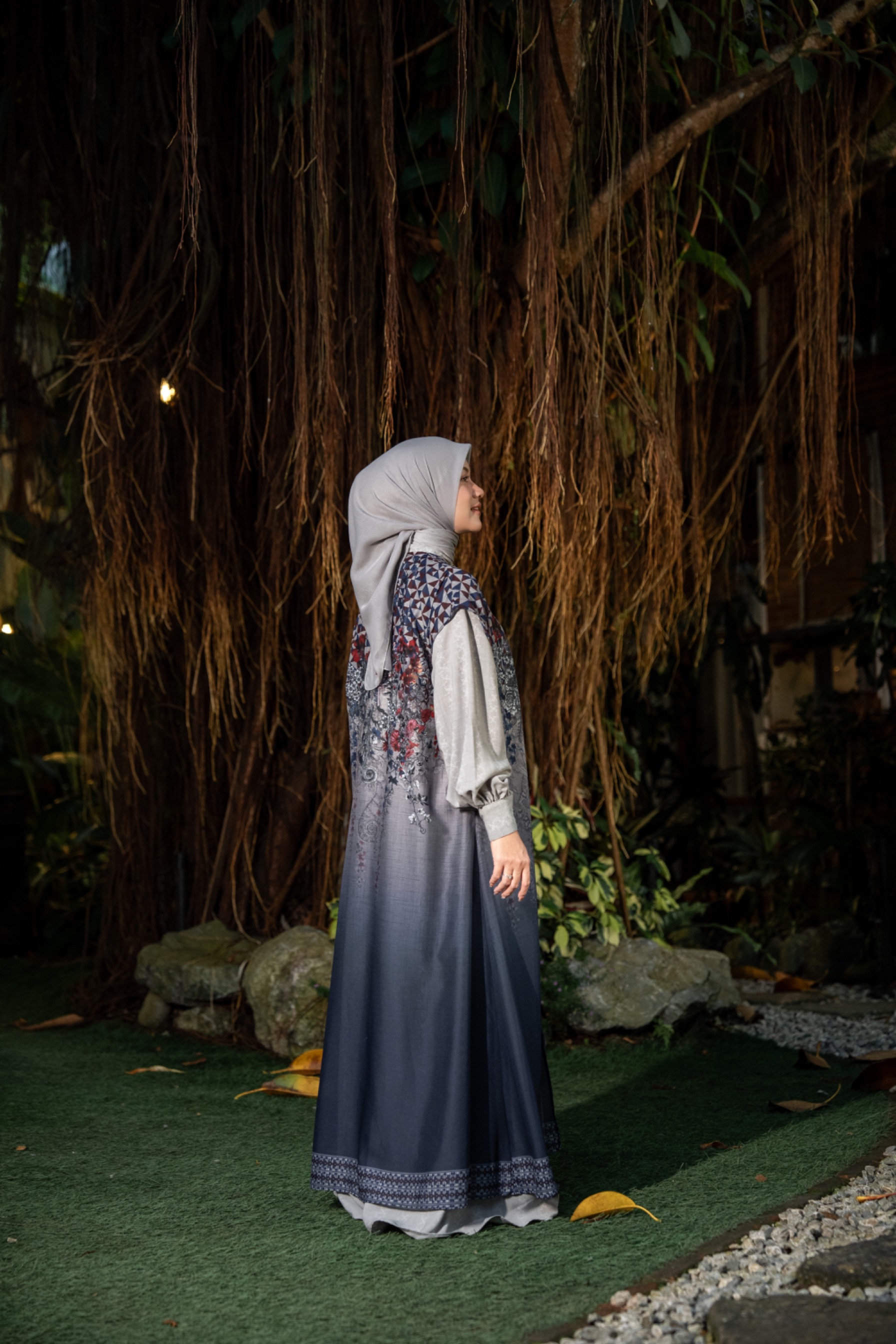 Siera dress navy