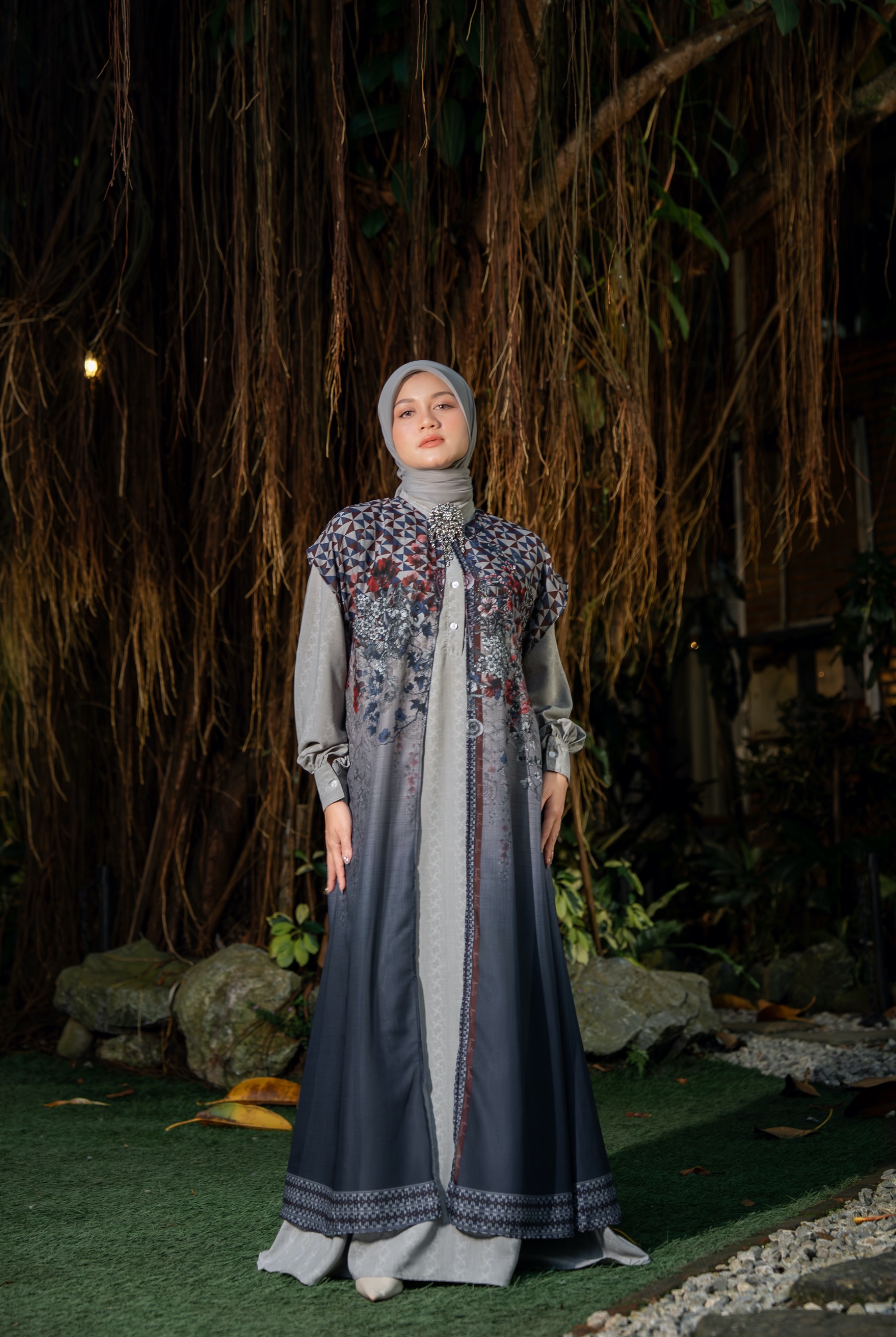 Siera dress navy
