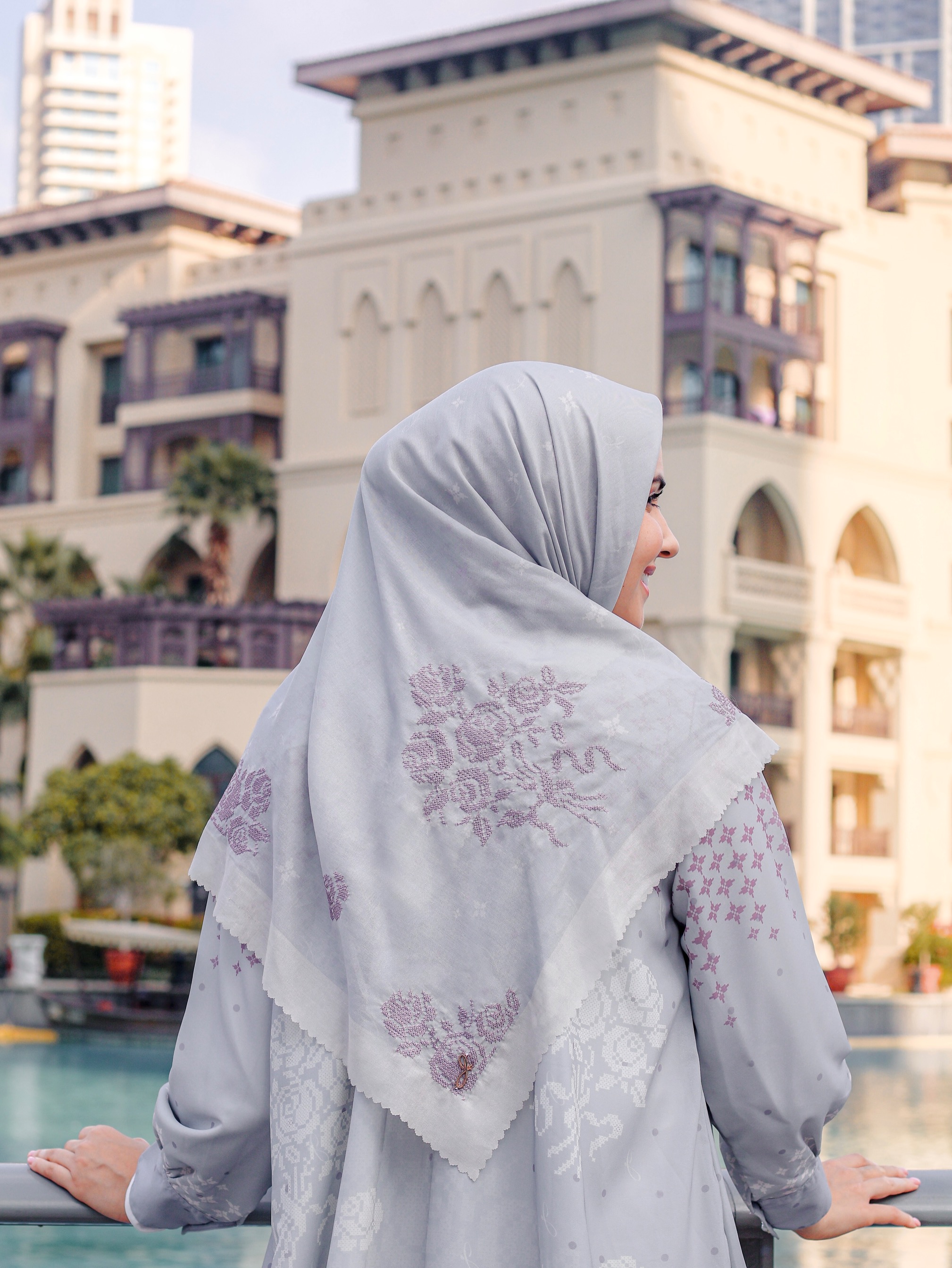 Linggam Voal Silver (Hijab)