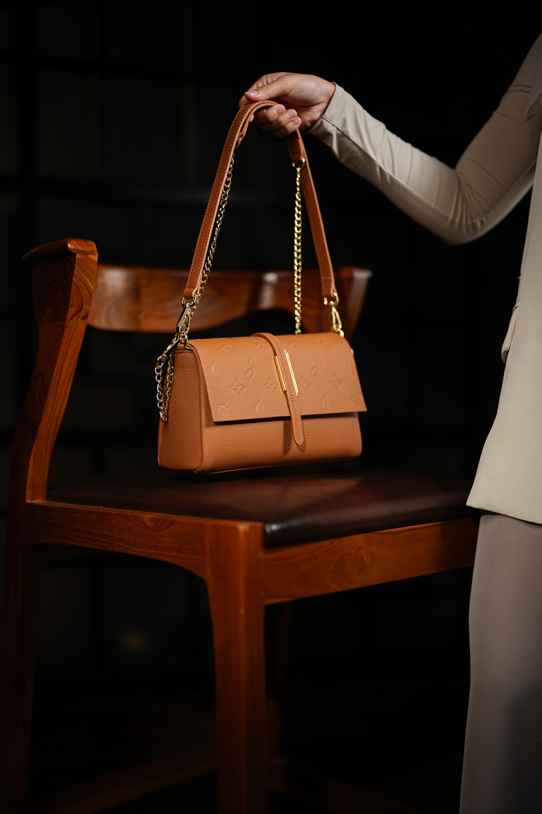 Cindy Classy Bag Tan