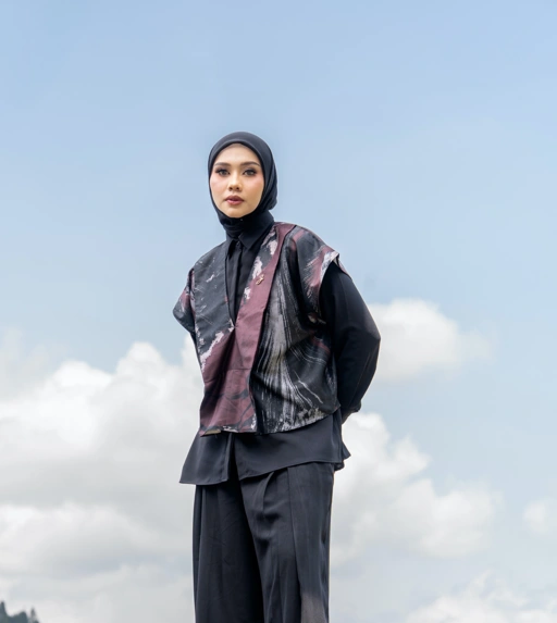 Seinara Top Black
