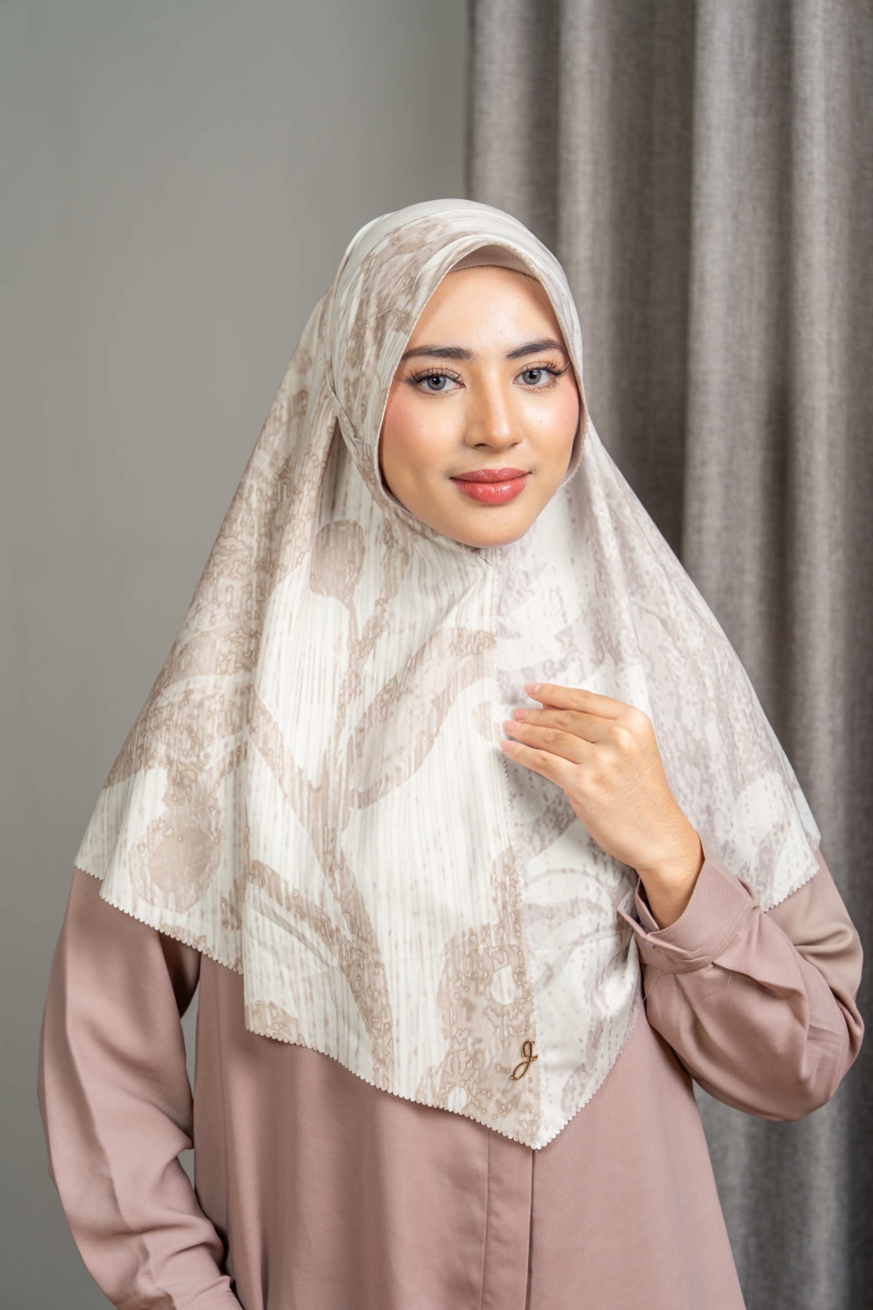 Seinara Bergo Pearl