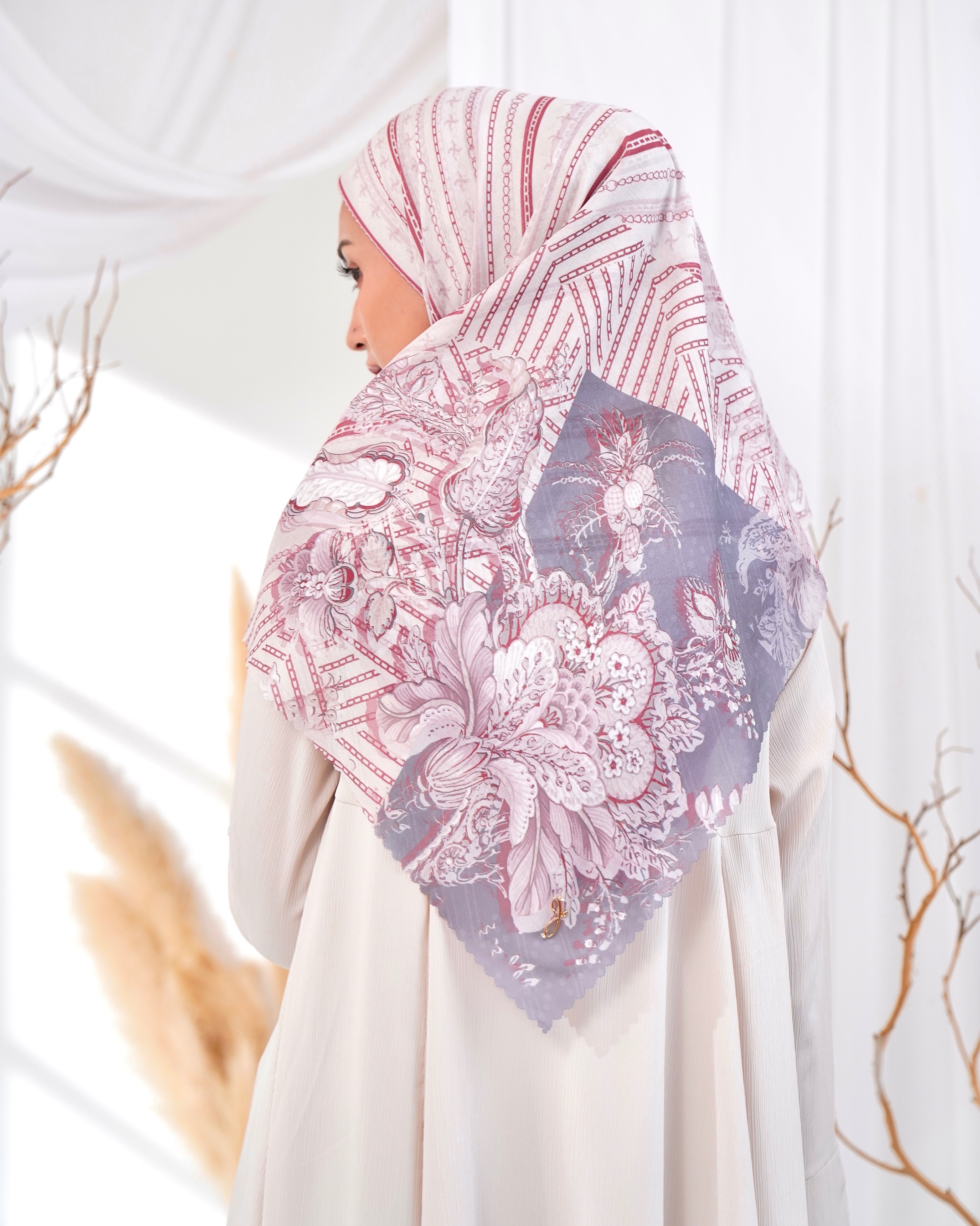 Hanna Scarf Maroon