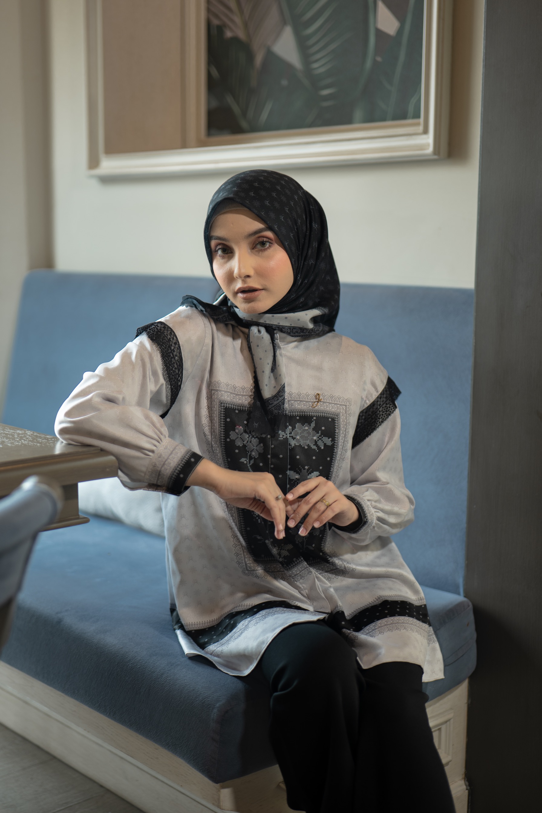 Casa Elena Scarf Black (Hijab)