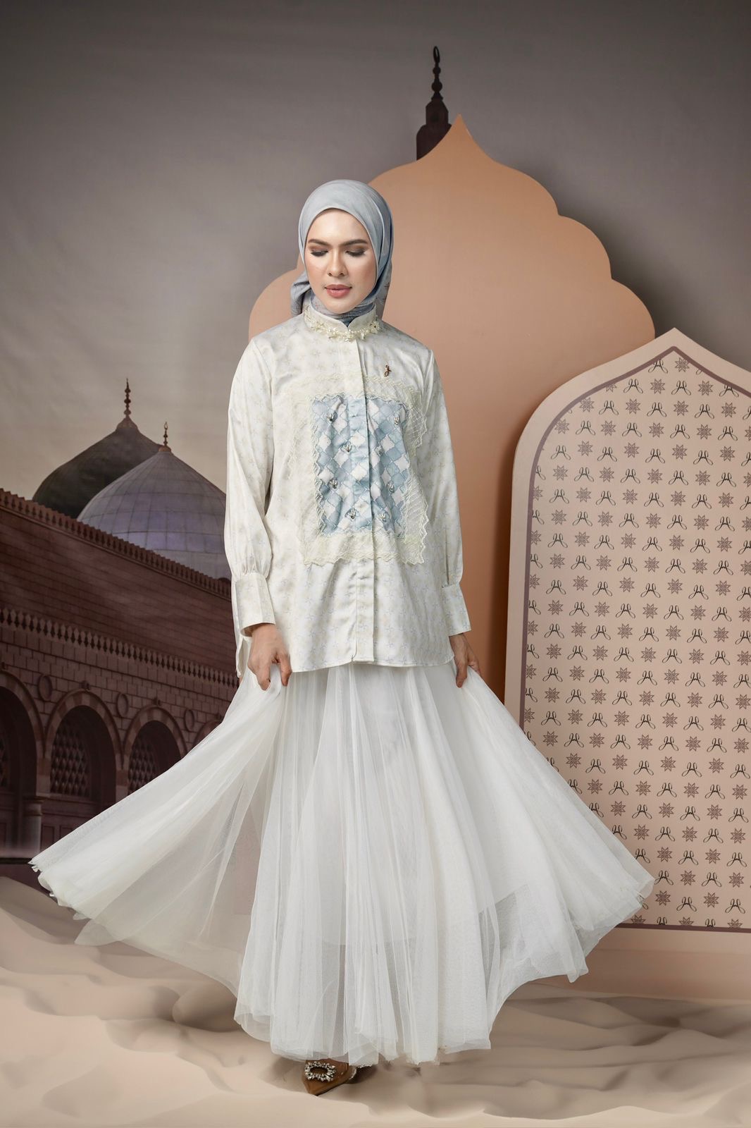 Madinah Top White