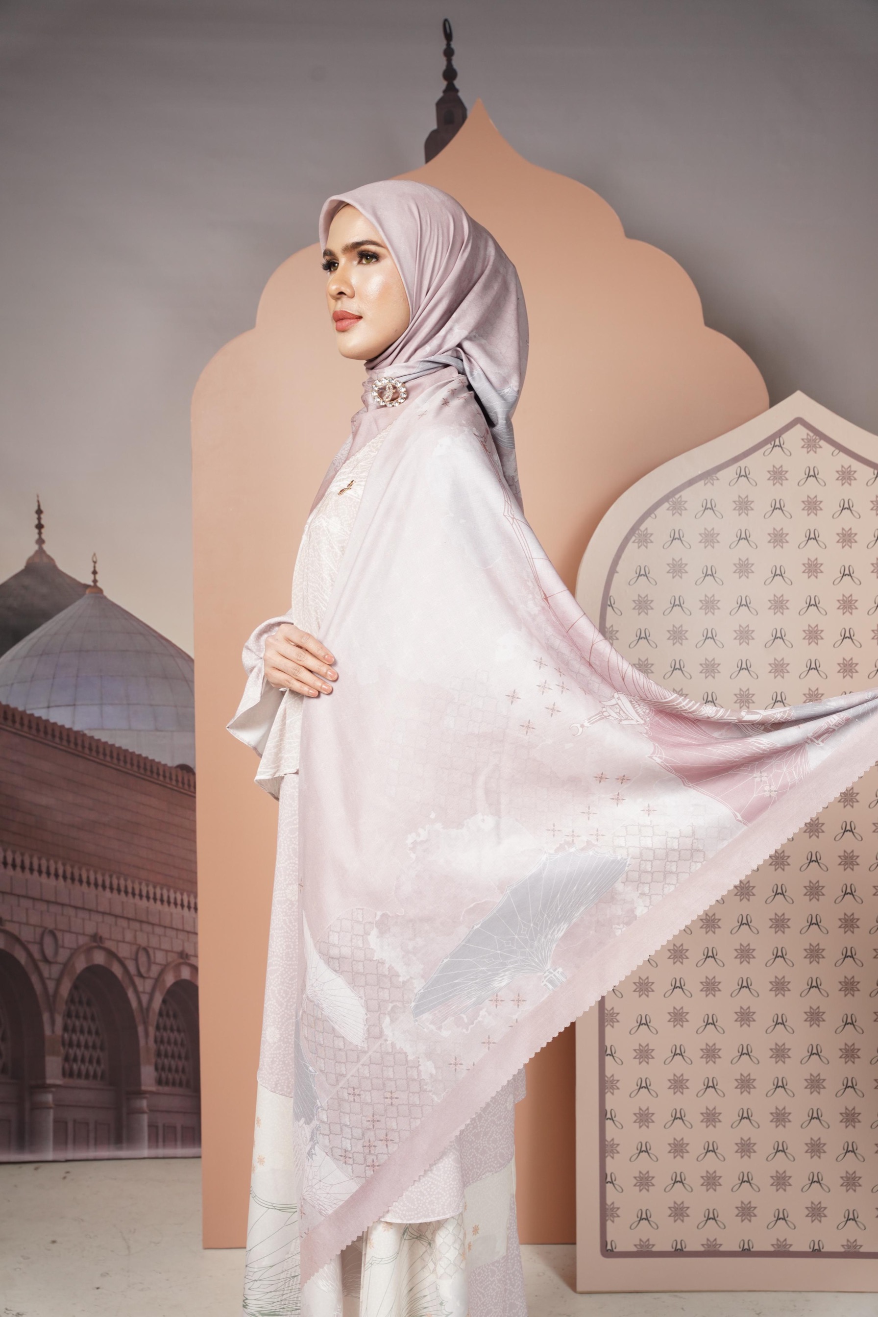 Madinah Scarf Peach