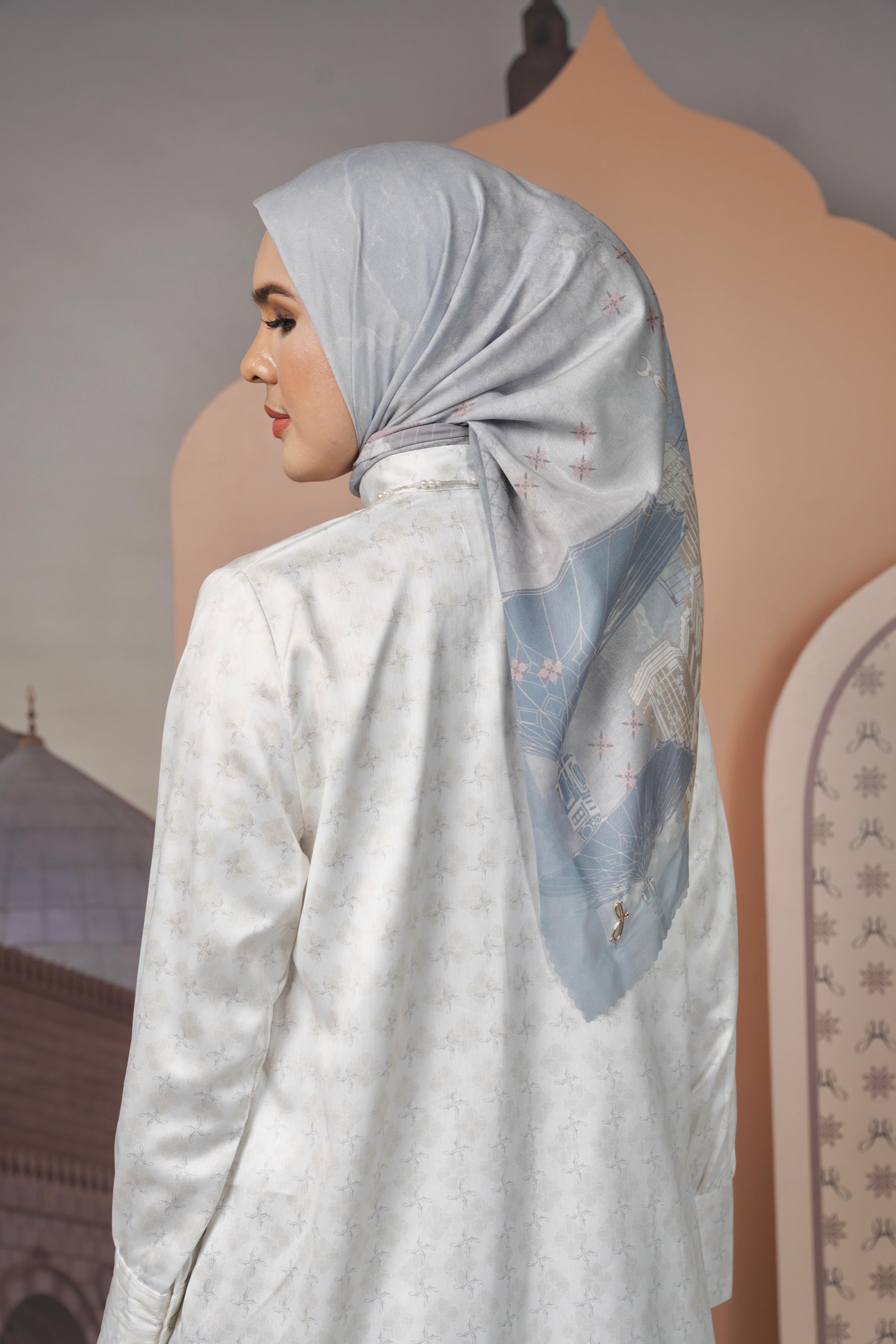 Madinah Scarf Blue