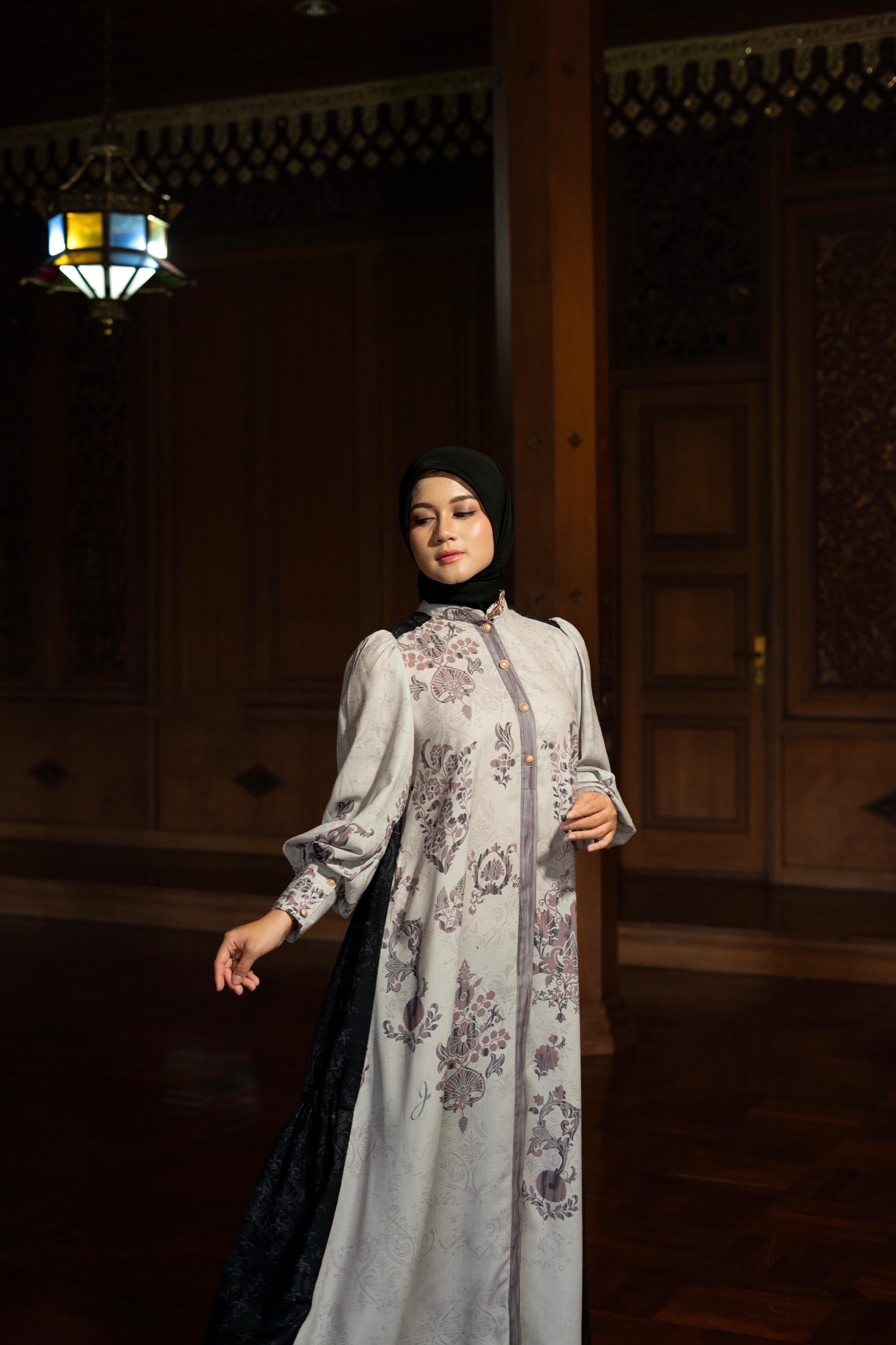 Sikambang Manih Dress Arang 