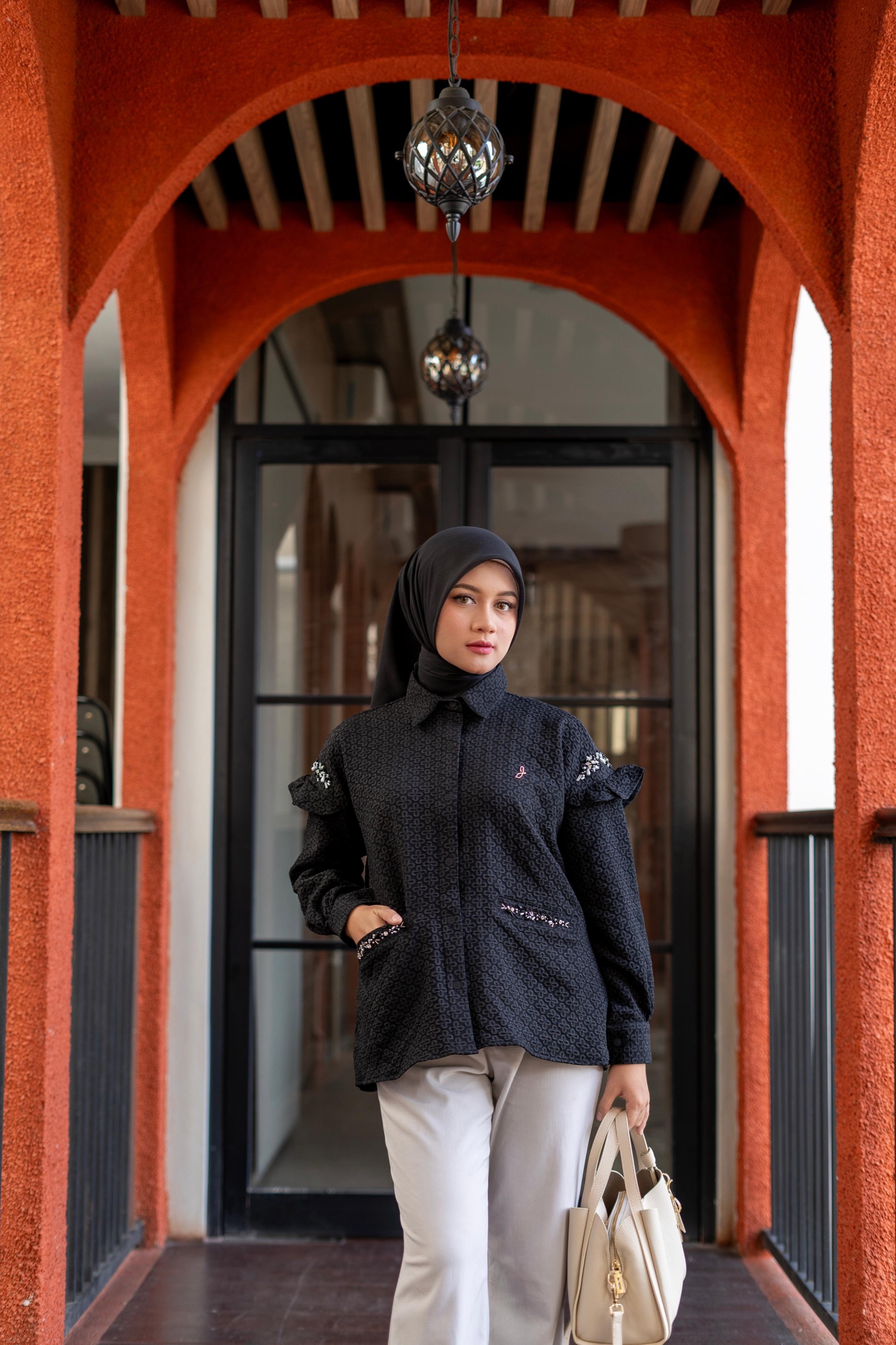 Binara Top Black