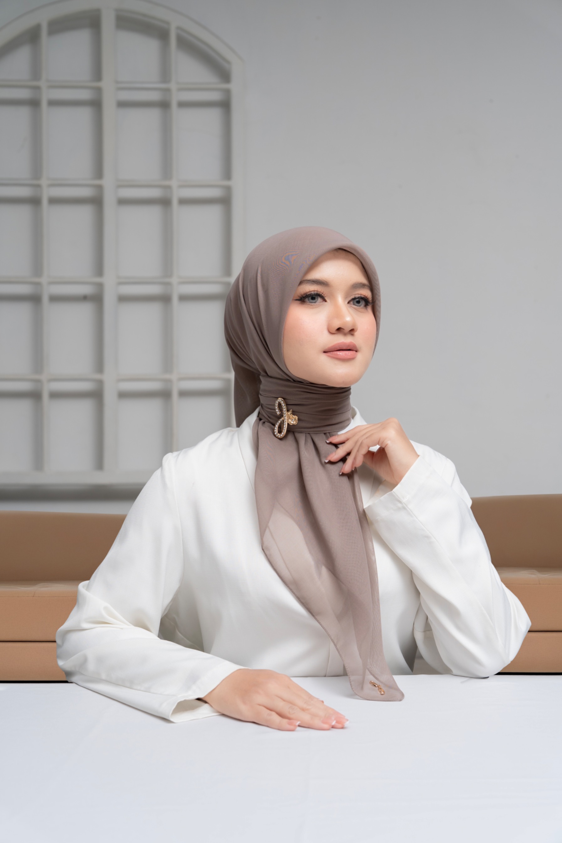 Jamila Paris Brownie 
