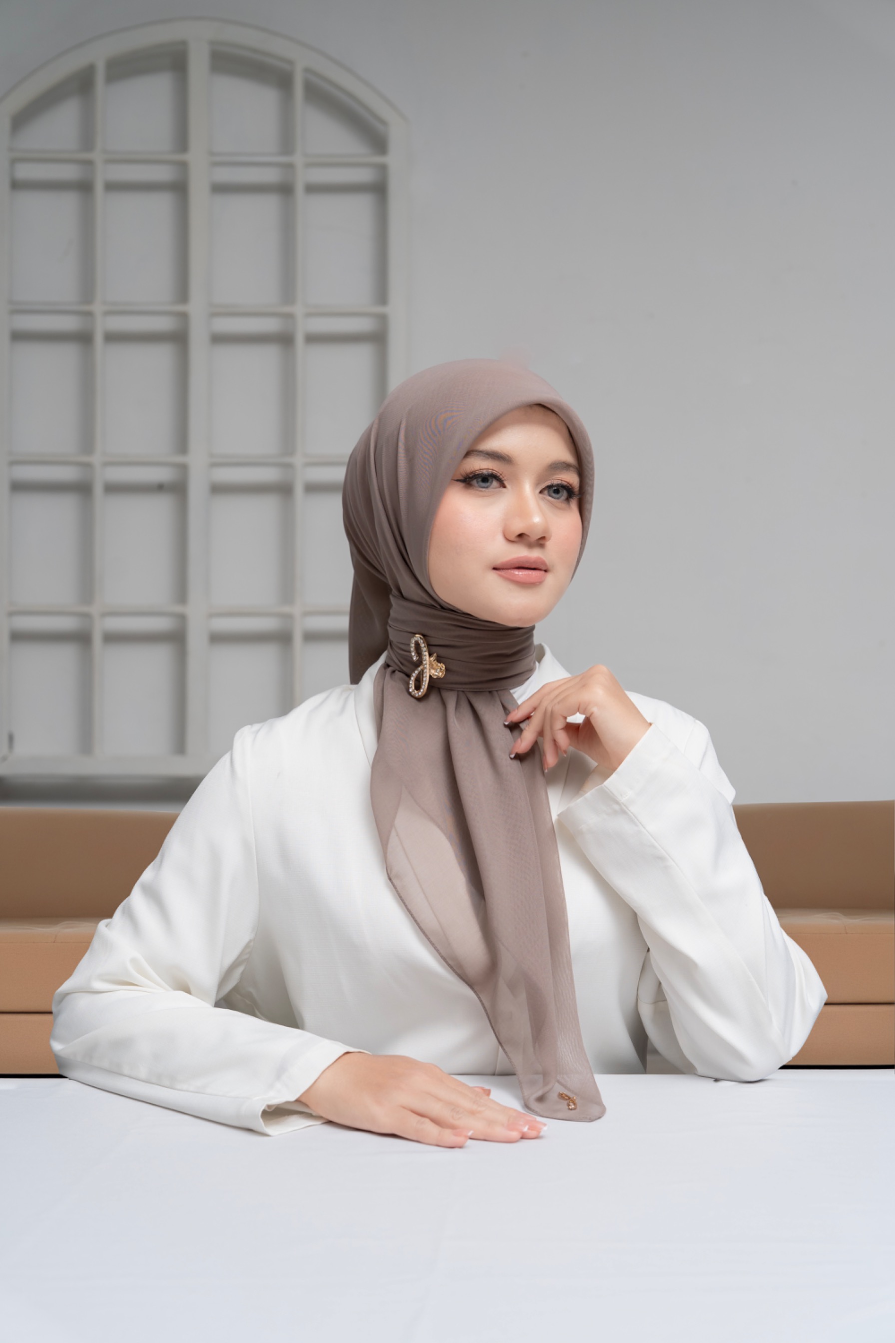Jamila Paris Brownie 
