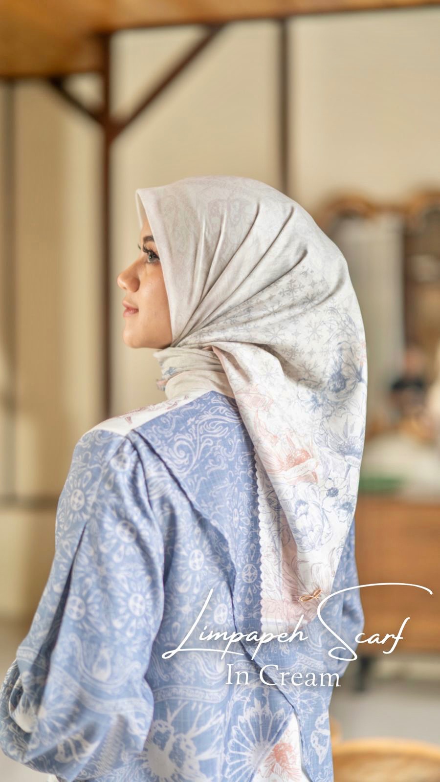 Limpapeh Scarf