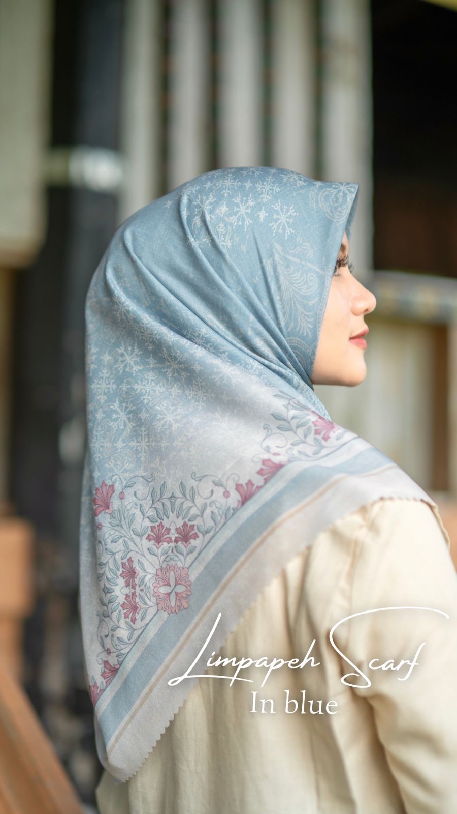 Limpapeh Scarf