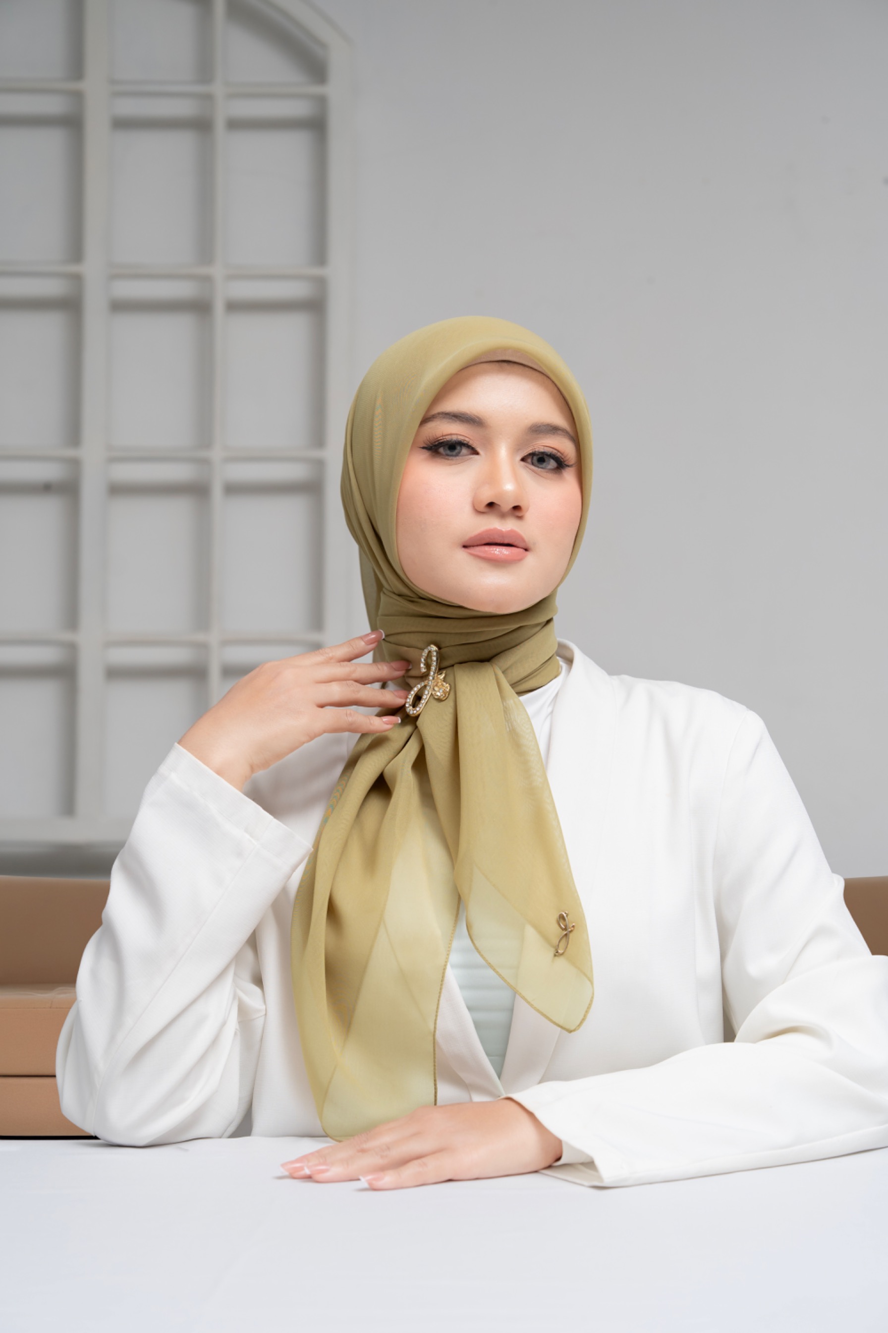 Jamila Paris Olive Moss 