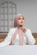 Jamila Paris Peach
