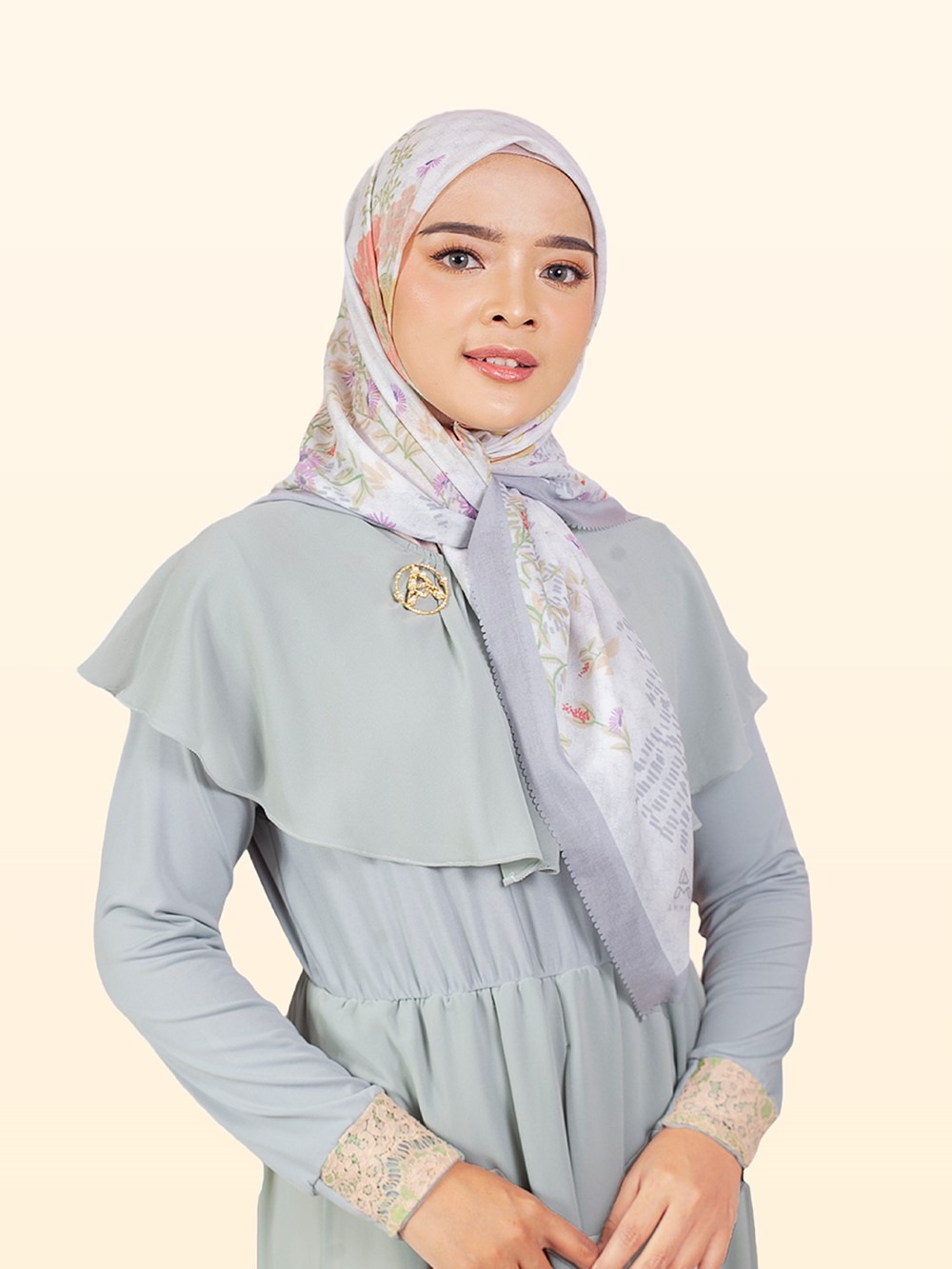 Scarf Le Meredien