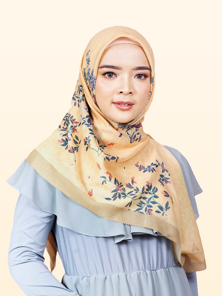Scarf Le Meredien