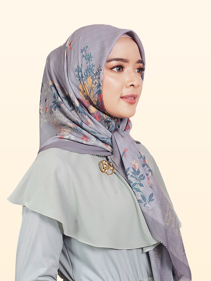 Scarf Le Meredien