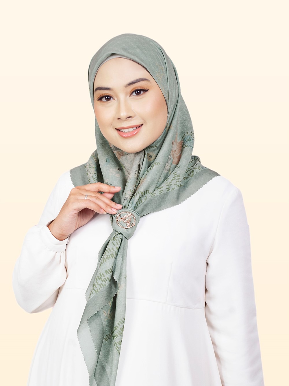 Scarf Le Meredien