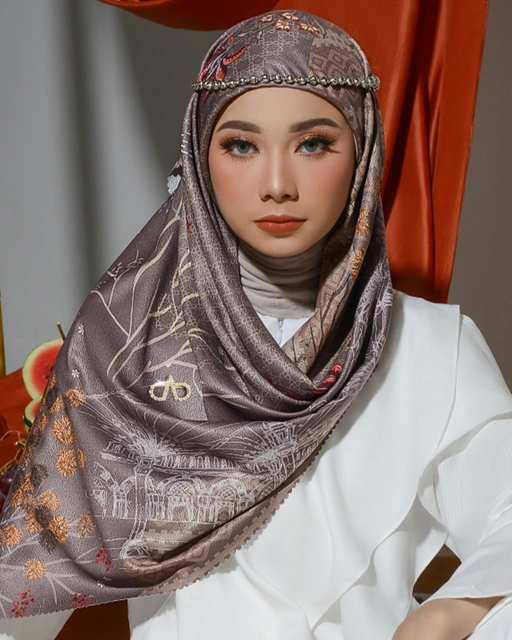 Image of AuRevoir Brooch