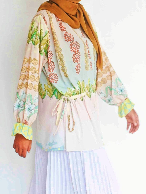 Image of Top ARAFAH PRINTED