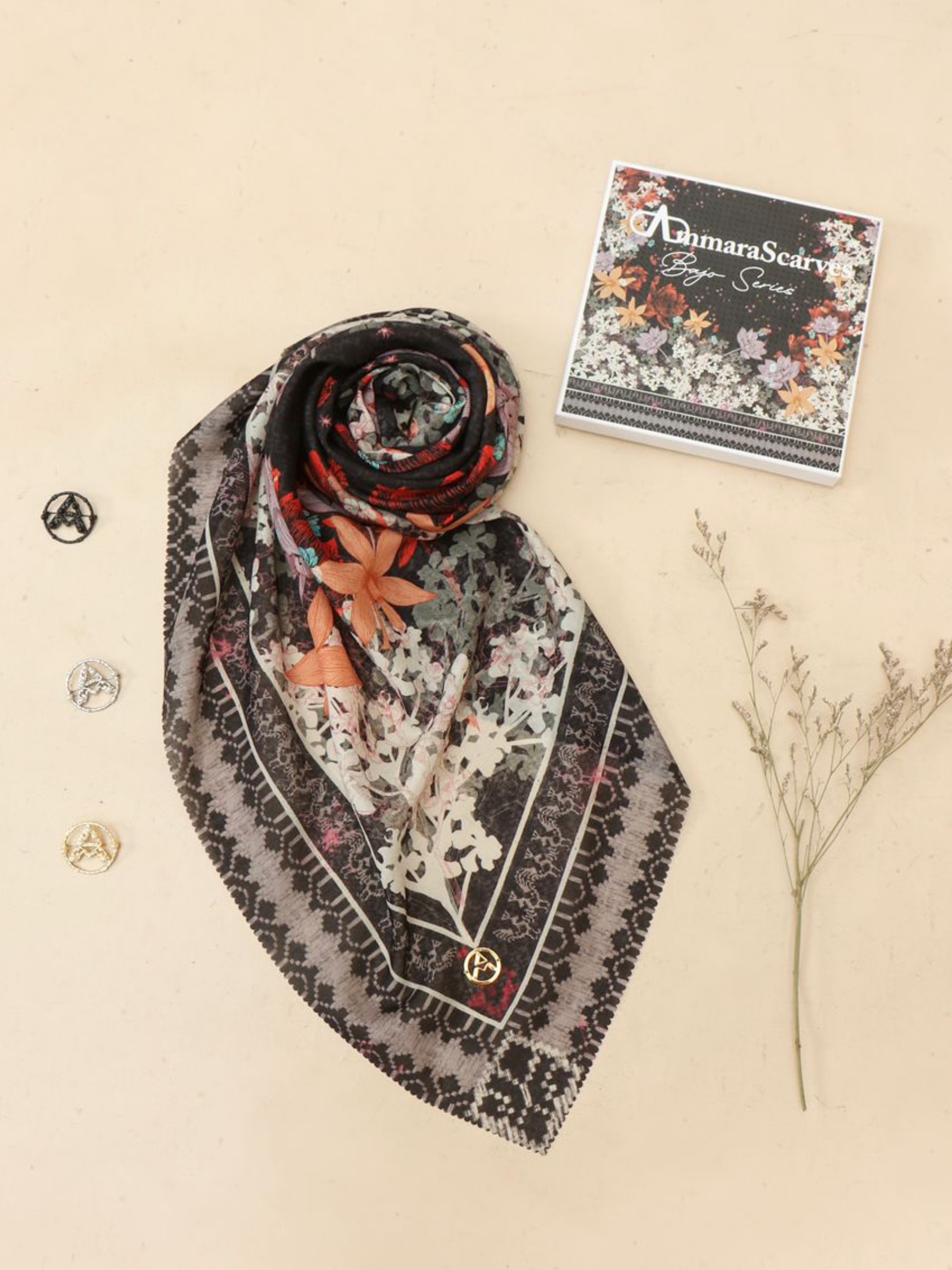 Scarf Bajo Series