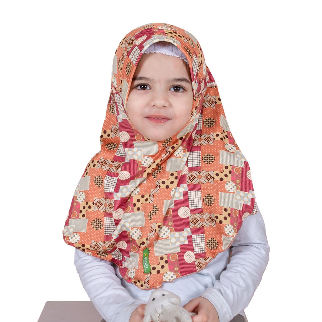 Nafisa Feyza Clara - Kerudung instan anak motif