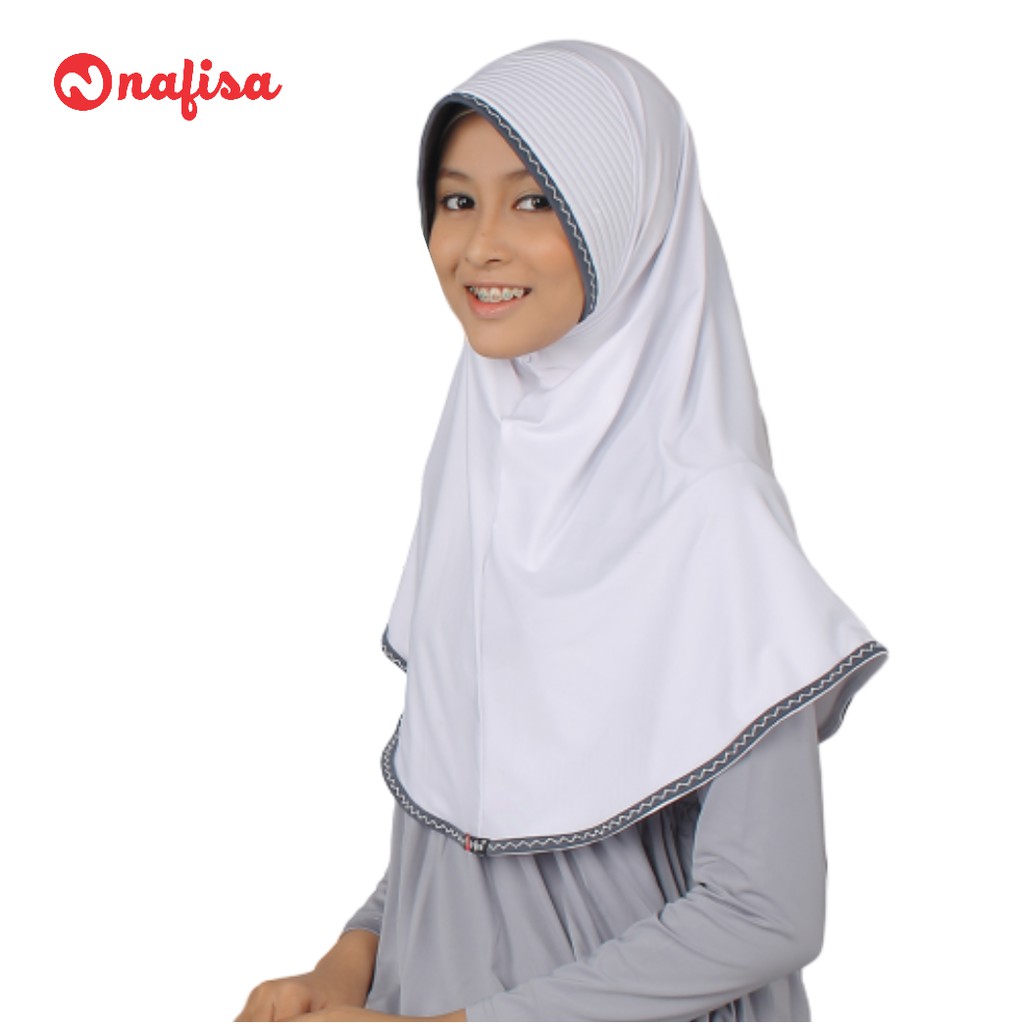 Nafisa Evania - Jilbab instan remaja