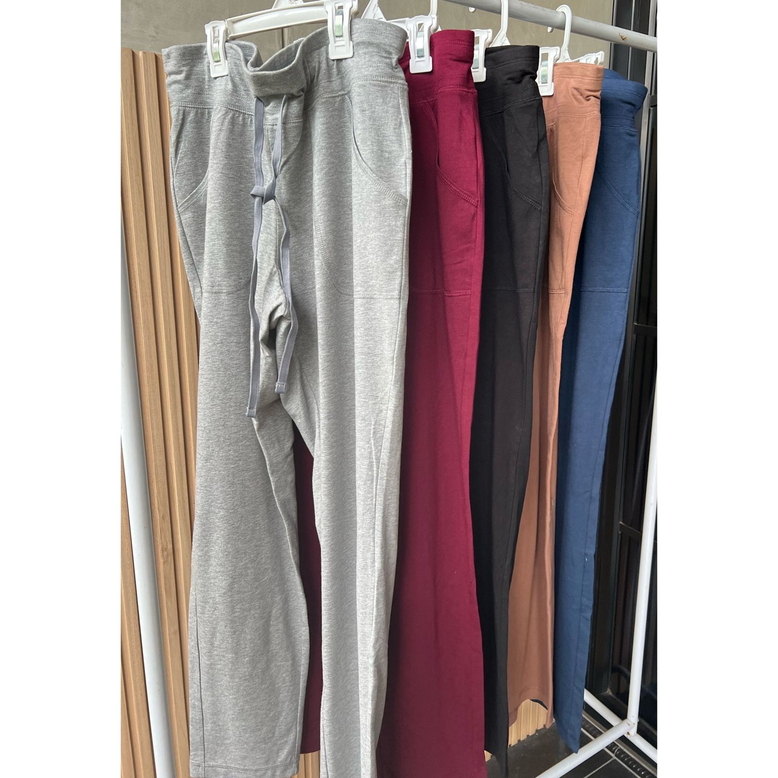 ATHLETHICWORKS Women Comfy Pants