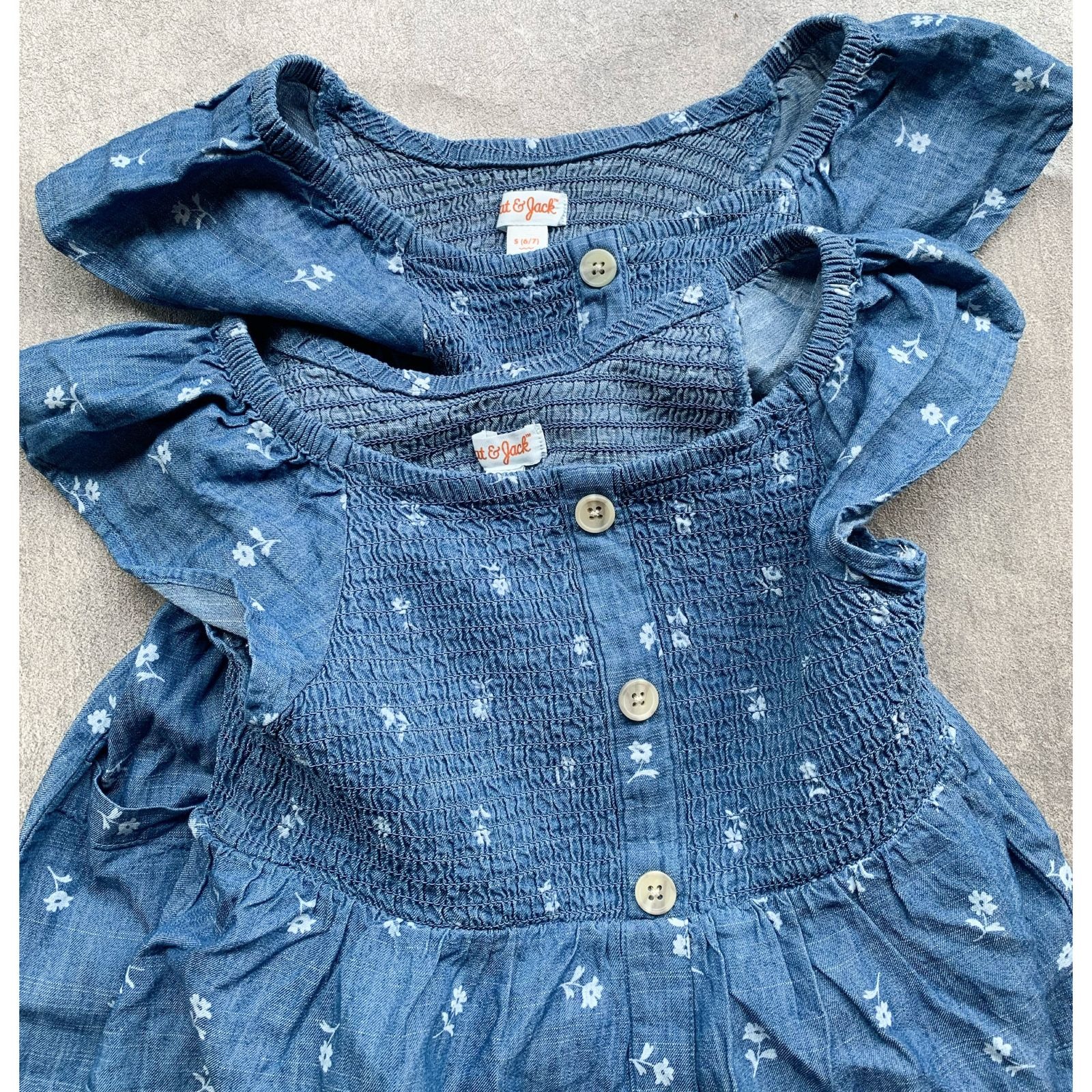 CATJACK Girls Chambray Smocked Dress