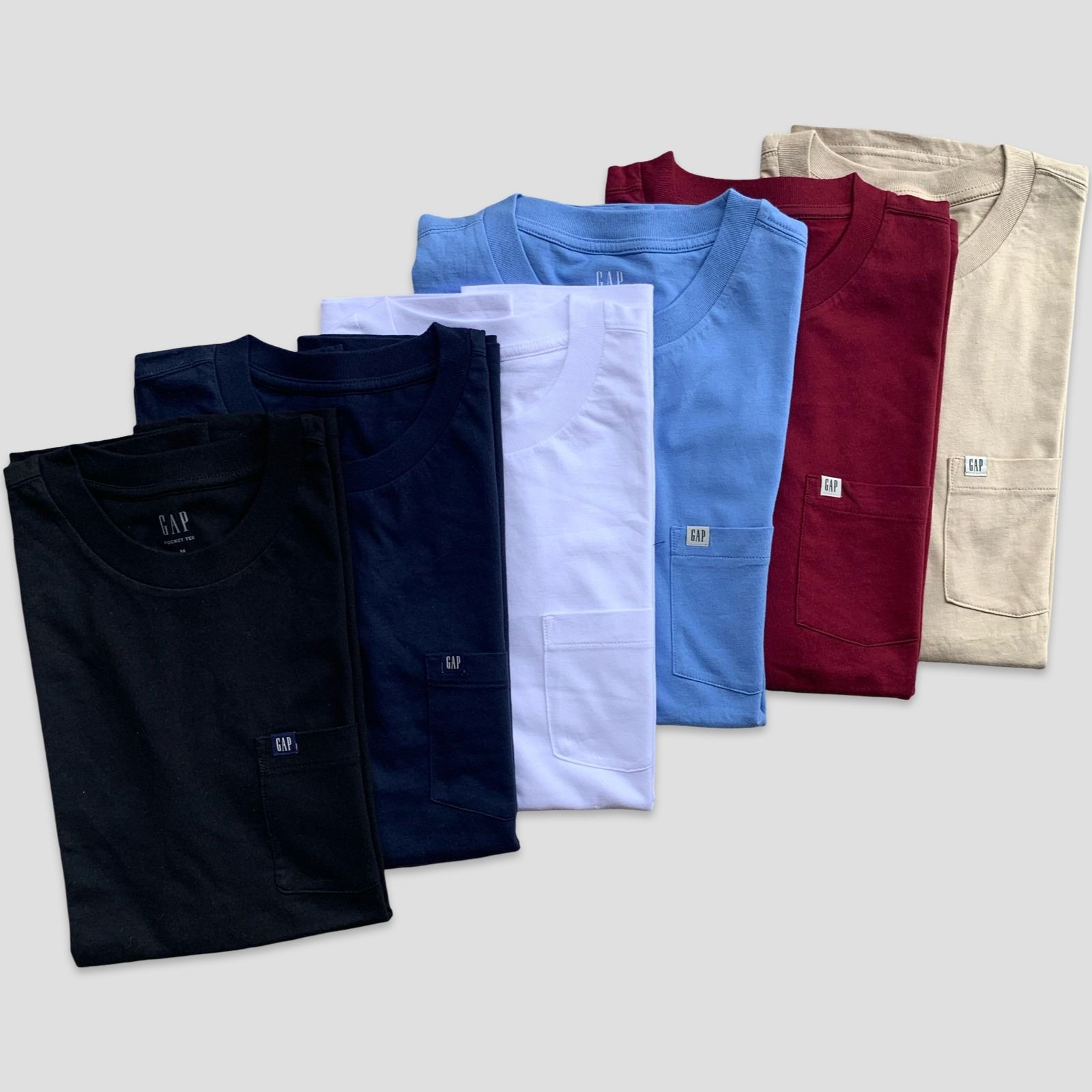Gap Men Pocket T-Shirts