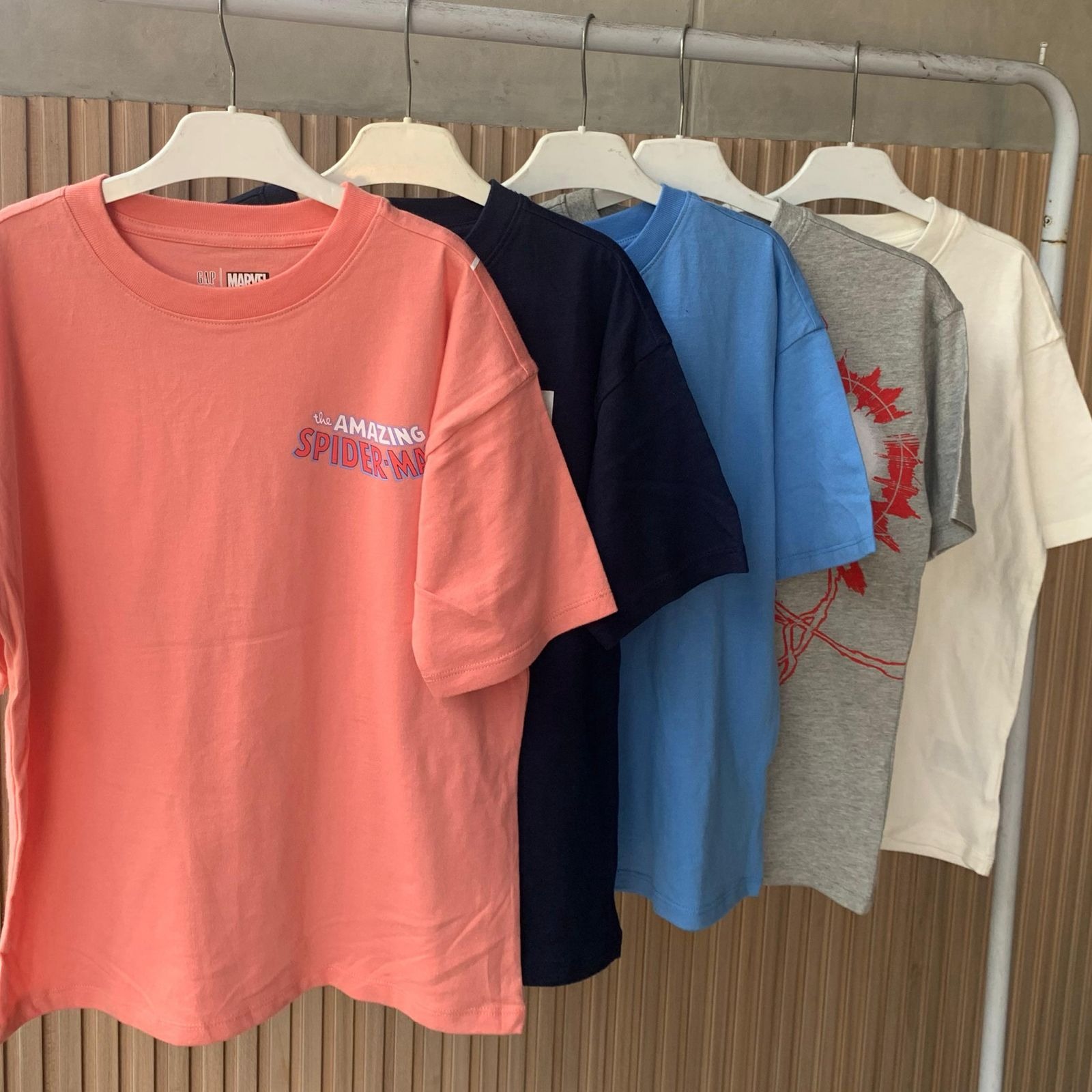 GAPKIDS Boy Graphic T-Shirts