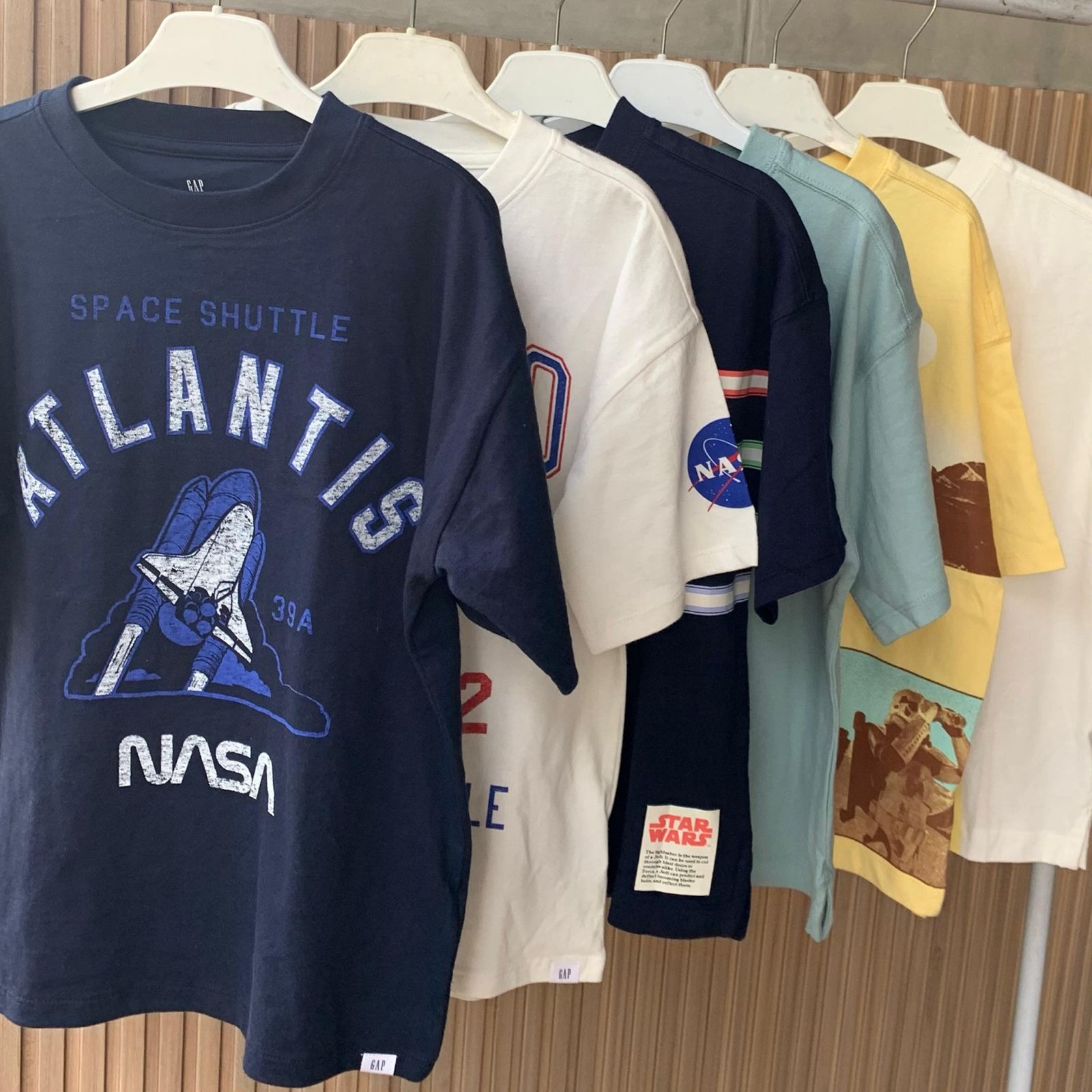GAPKIDS Boy Graphic T-Shirts