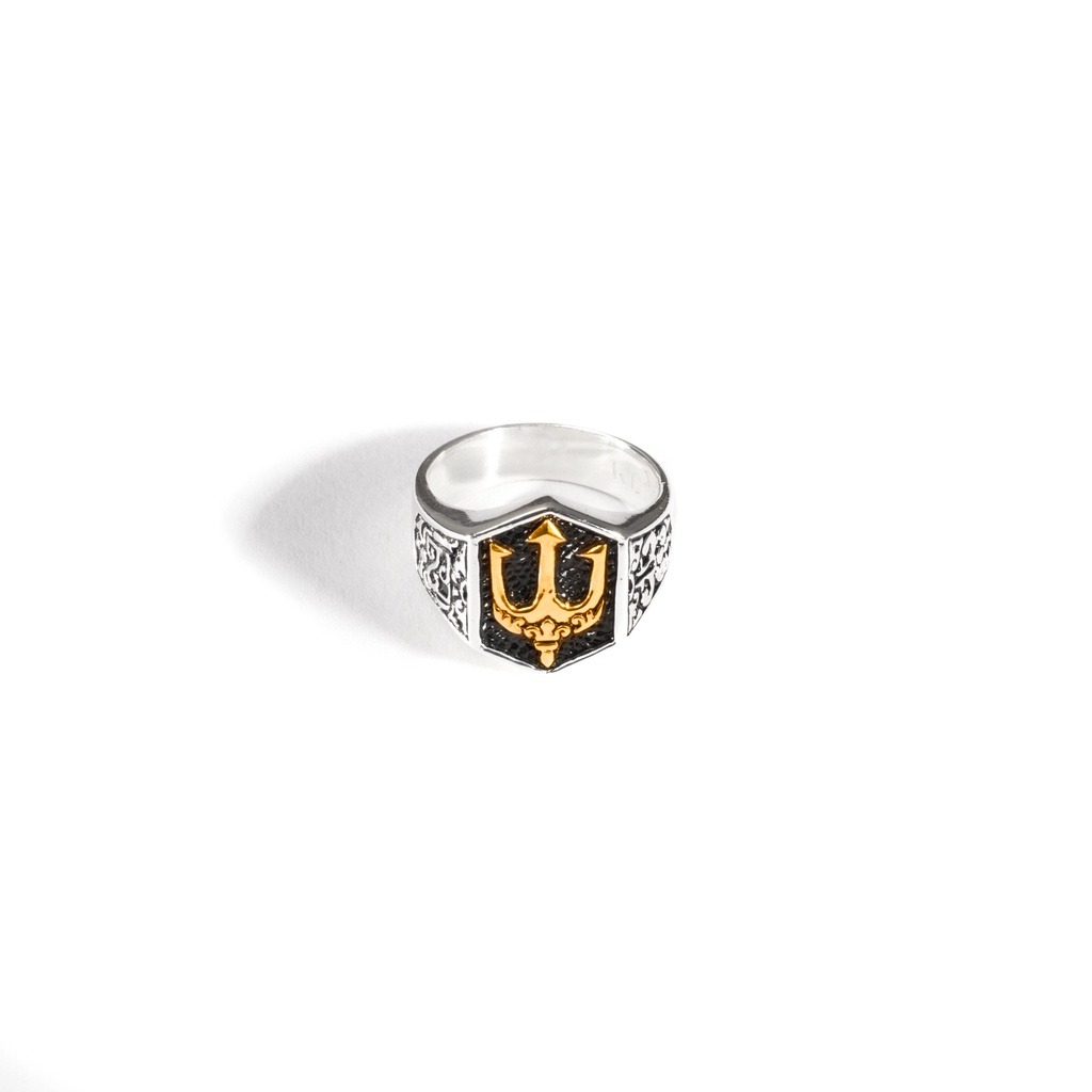 Tri Sula Ring