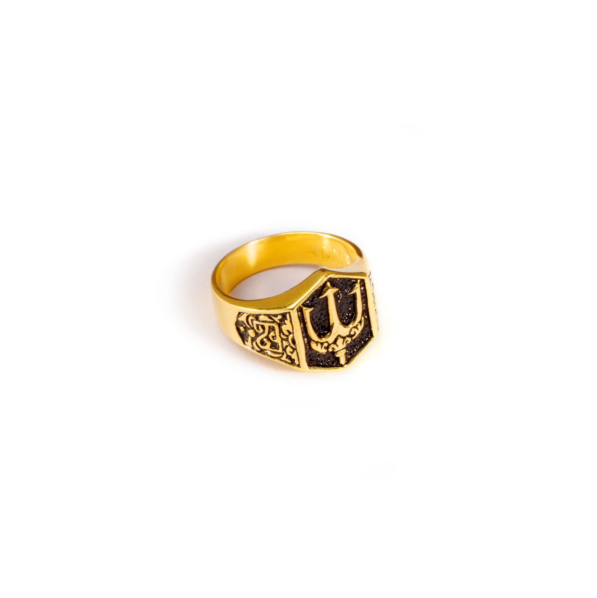 Tri Sula Ring