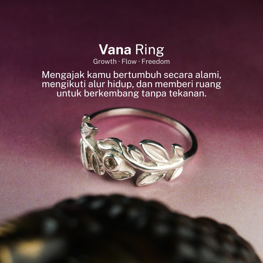 VANA RING - NAVYA SERIES 925