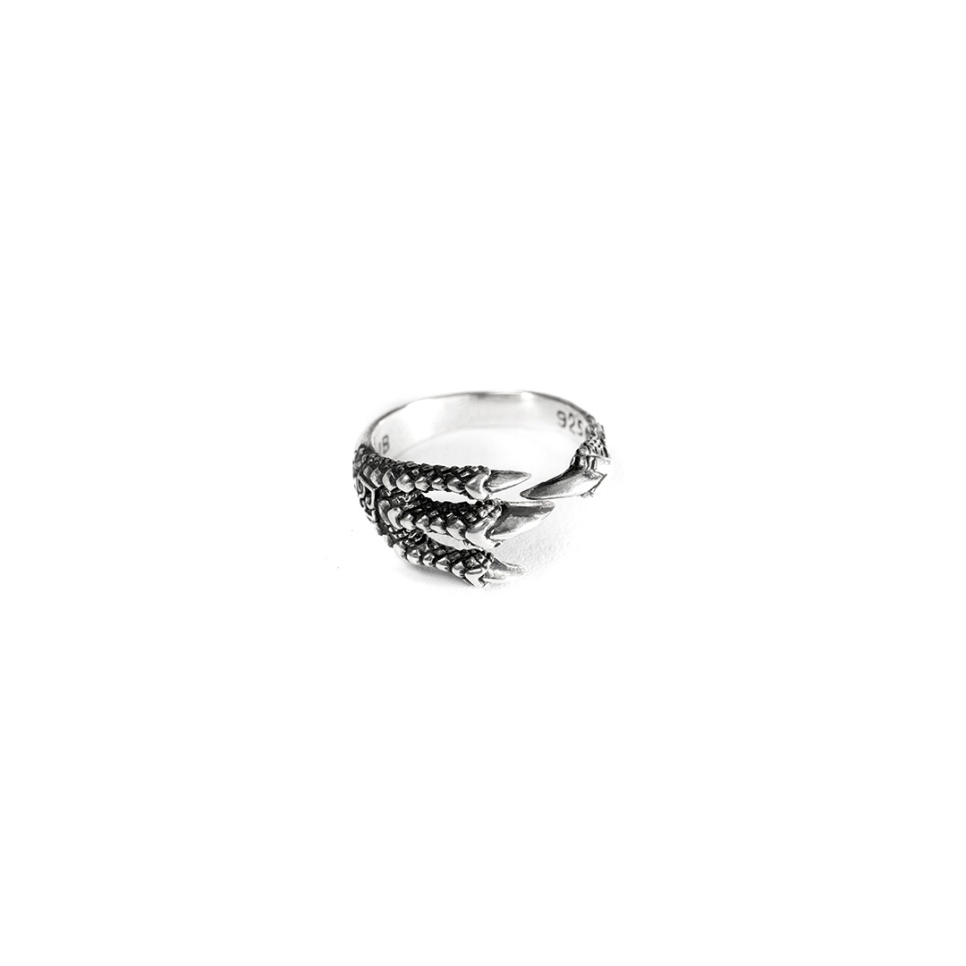 Cakar Ring
