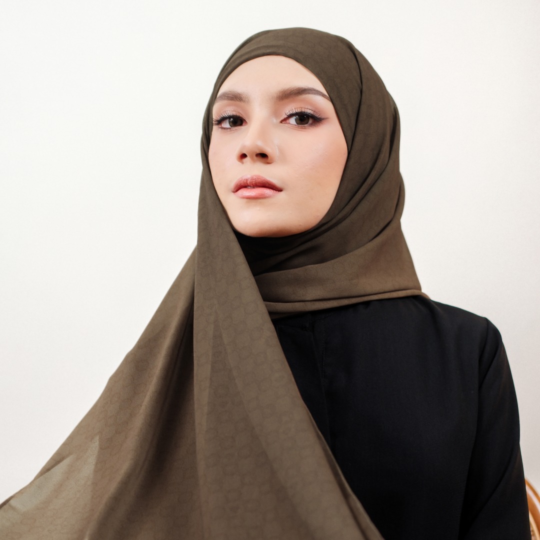 Deyn Scarf - (MINOR SALE) Raisha Instant Pashmina Gradasi