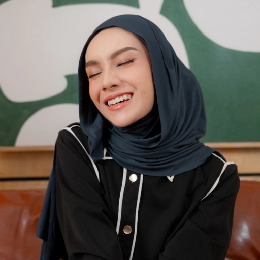 Image of Deyn Scarf - Lana Pashmina Instan Scarf