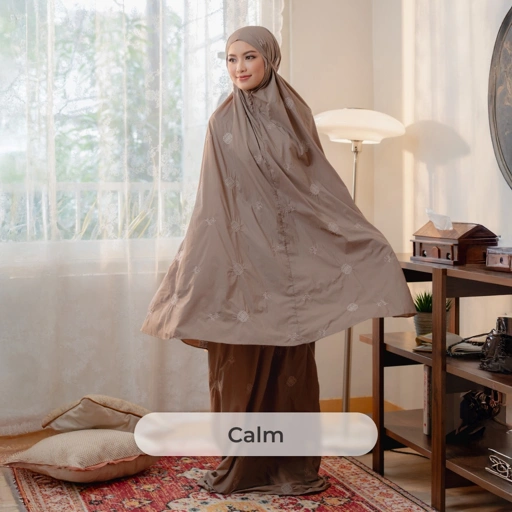 Image of Deyn Scarf - Sya Prayer Robe - Calm