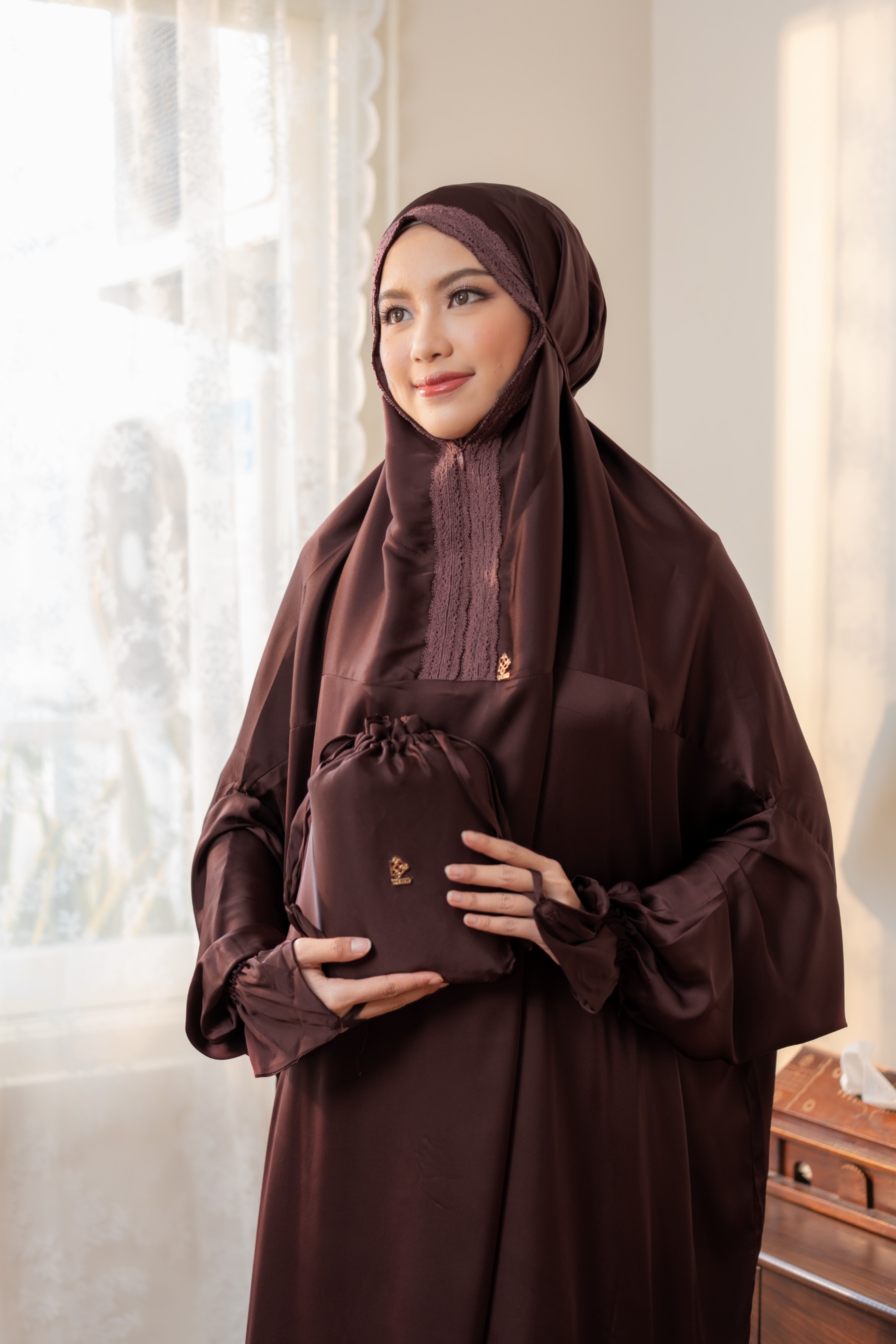 Deyn Scarf - Aida Prayer Robe - Accacia
