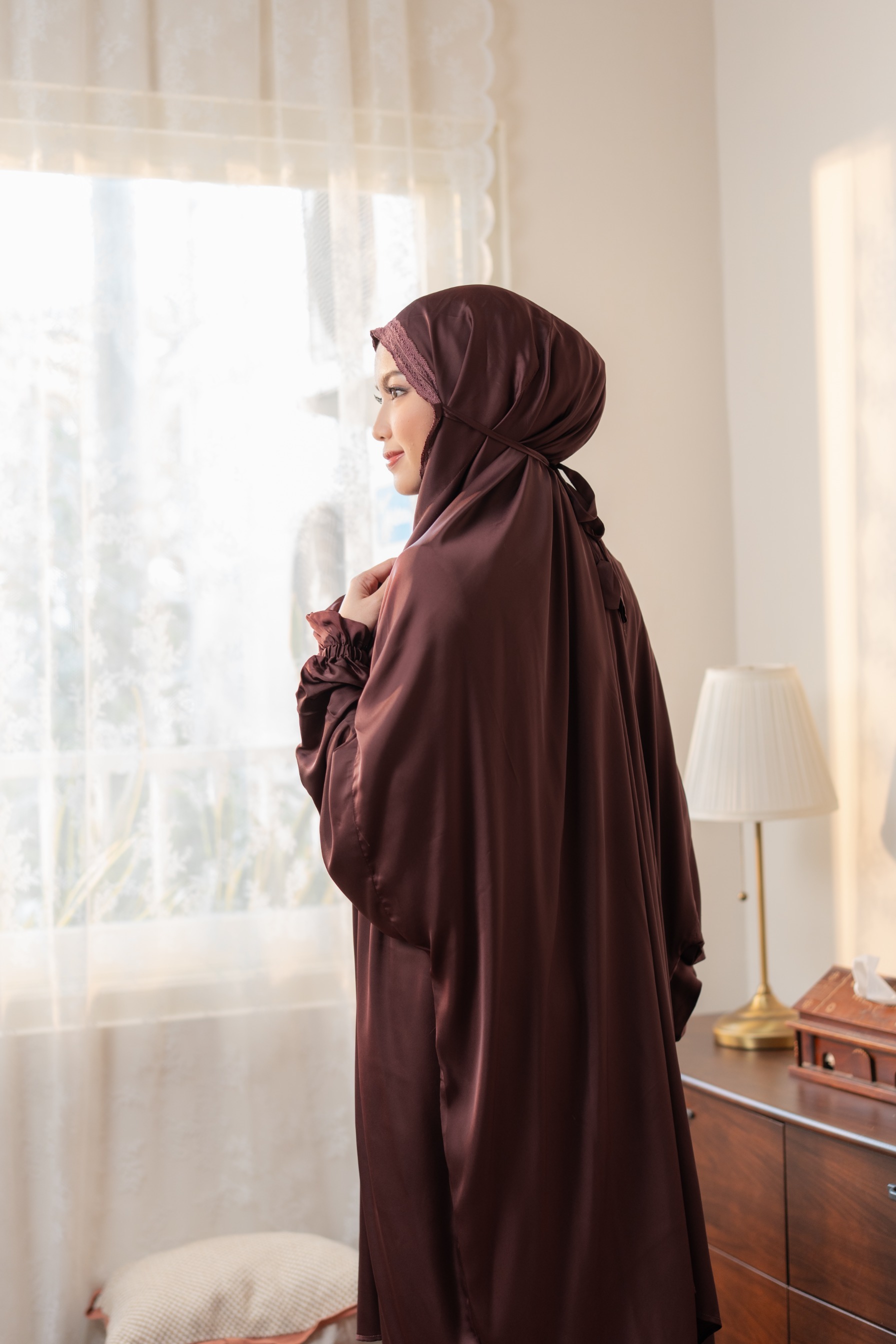 Deyn Scarf - Aida Prayer Robe - Accacia