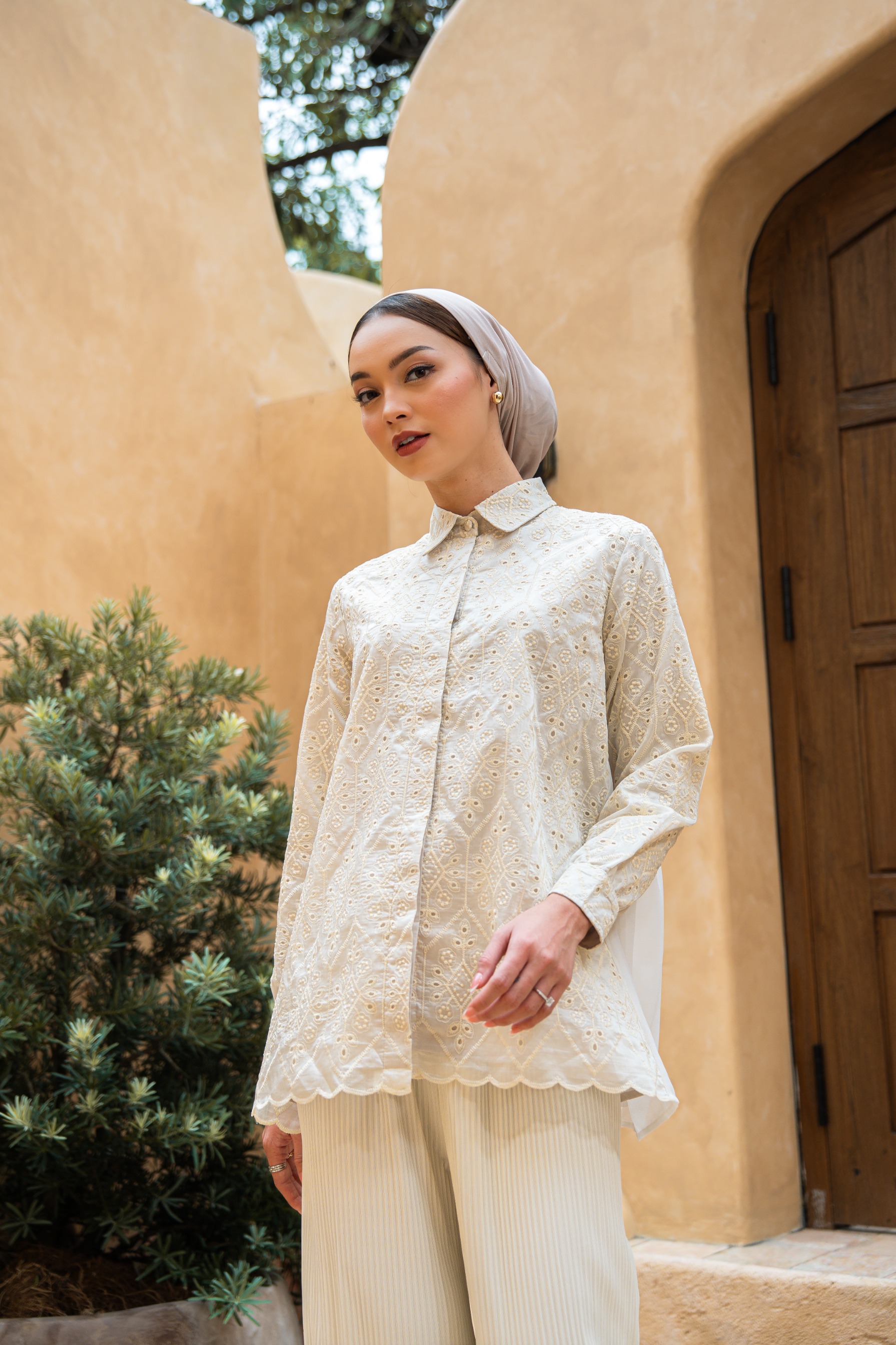 Deyn Scarf - Anara Shirt - Vanilla