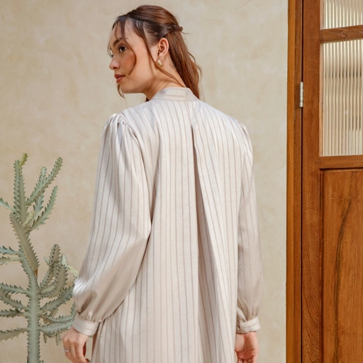 Image of Deyn Scarf - Sora Set Tunic - Creme