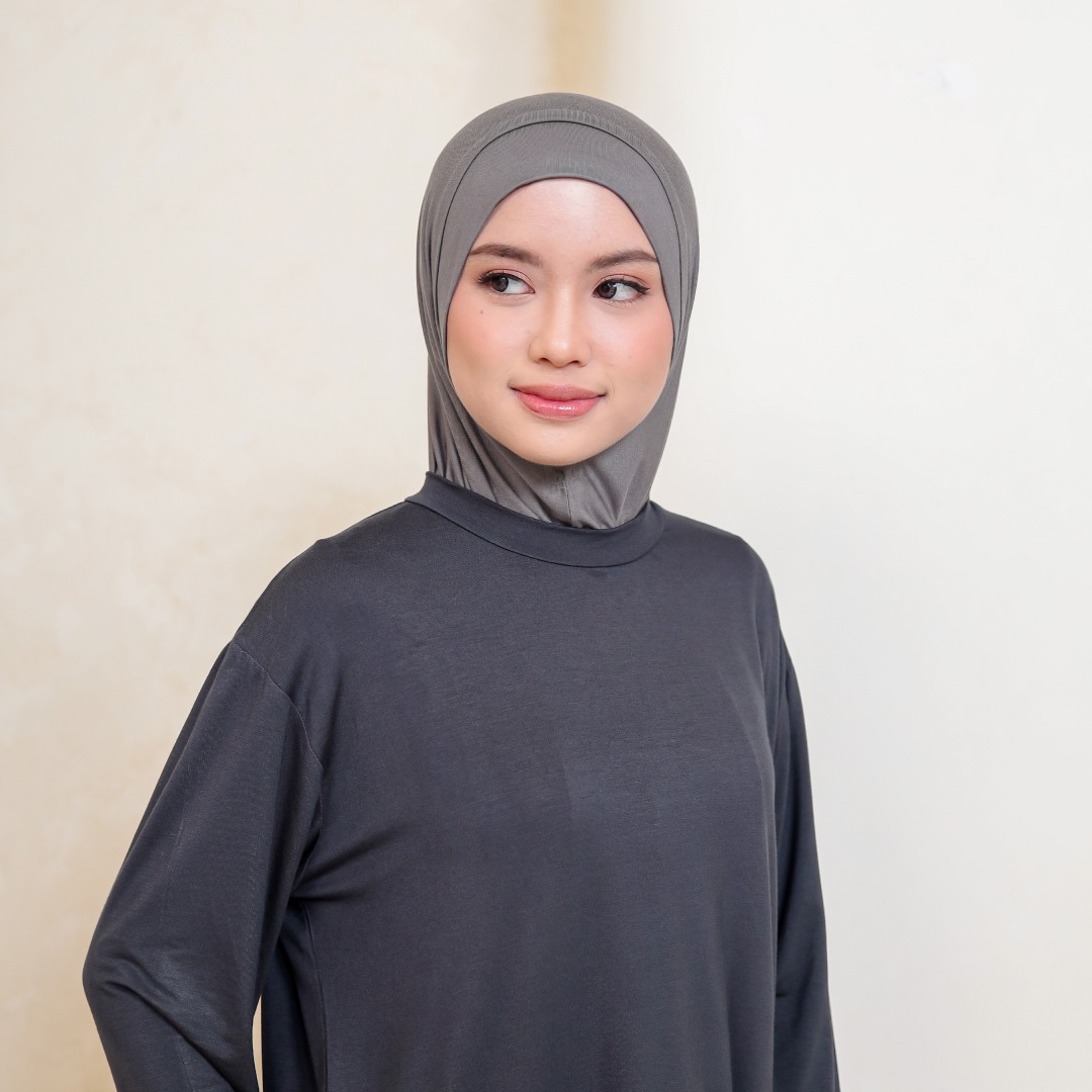 Deyn Scarf - Her Long Version