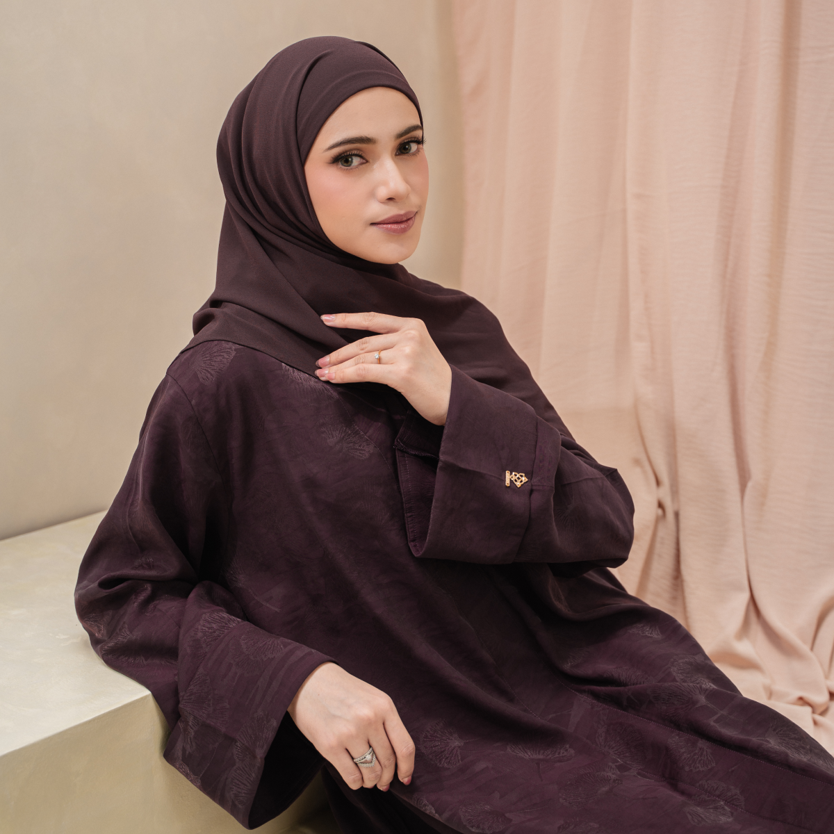 Deyn Scarf - Shafa Abaya - Burgundy