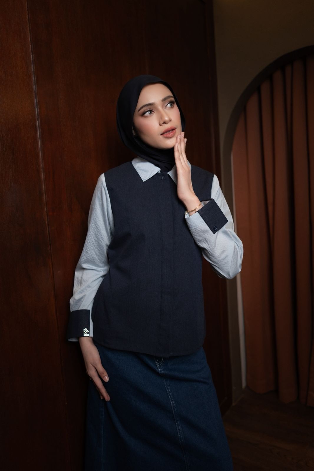 Deyn Scarf - Yura Denim Shirt - Midnight Frost