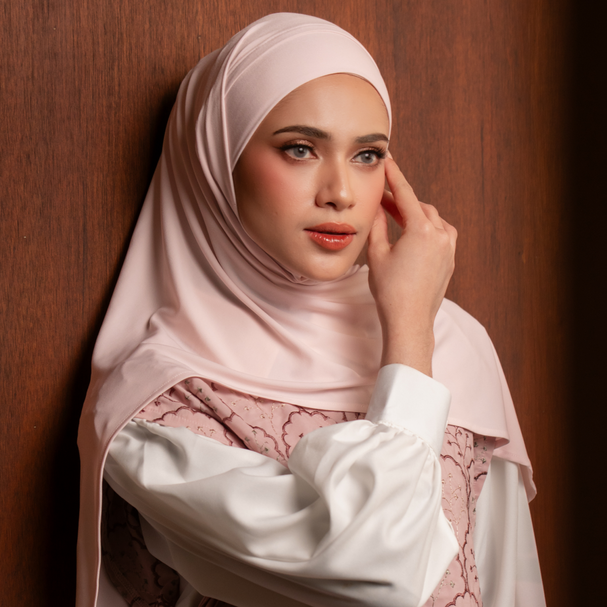 Deyn Scarf - Lyora Magnetic Mini Khiban