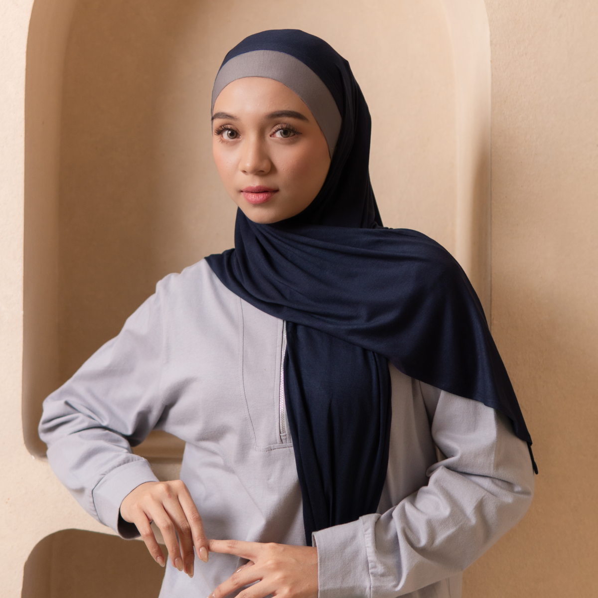 Deyn Scarf - Lyora Two Tone